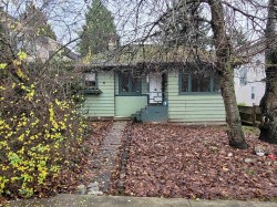 8468 Hudson Street Vancouver, BC V6P 4M4