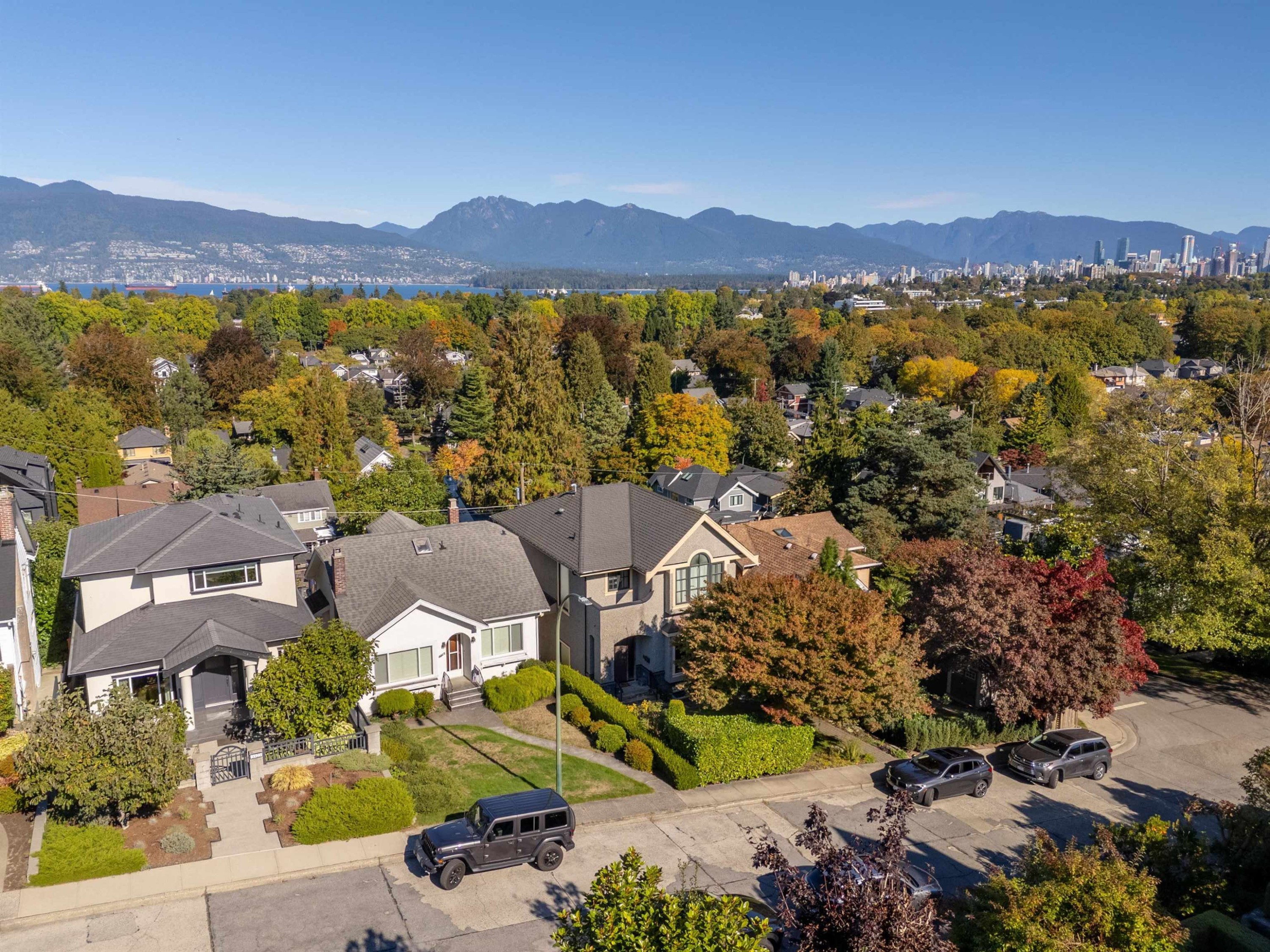 3511 15Th Avenue W, Vancouver, BC