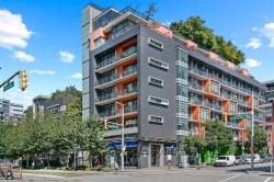 802-123 1st Avenue W Vancouver, BC V5Y 0E2