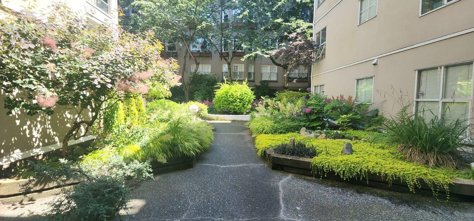 1525 Pendrell Street, Vancouver, BC