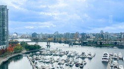 1602-1201 Marinaside Crescent Vancouver, BC V6Z 2V2