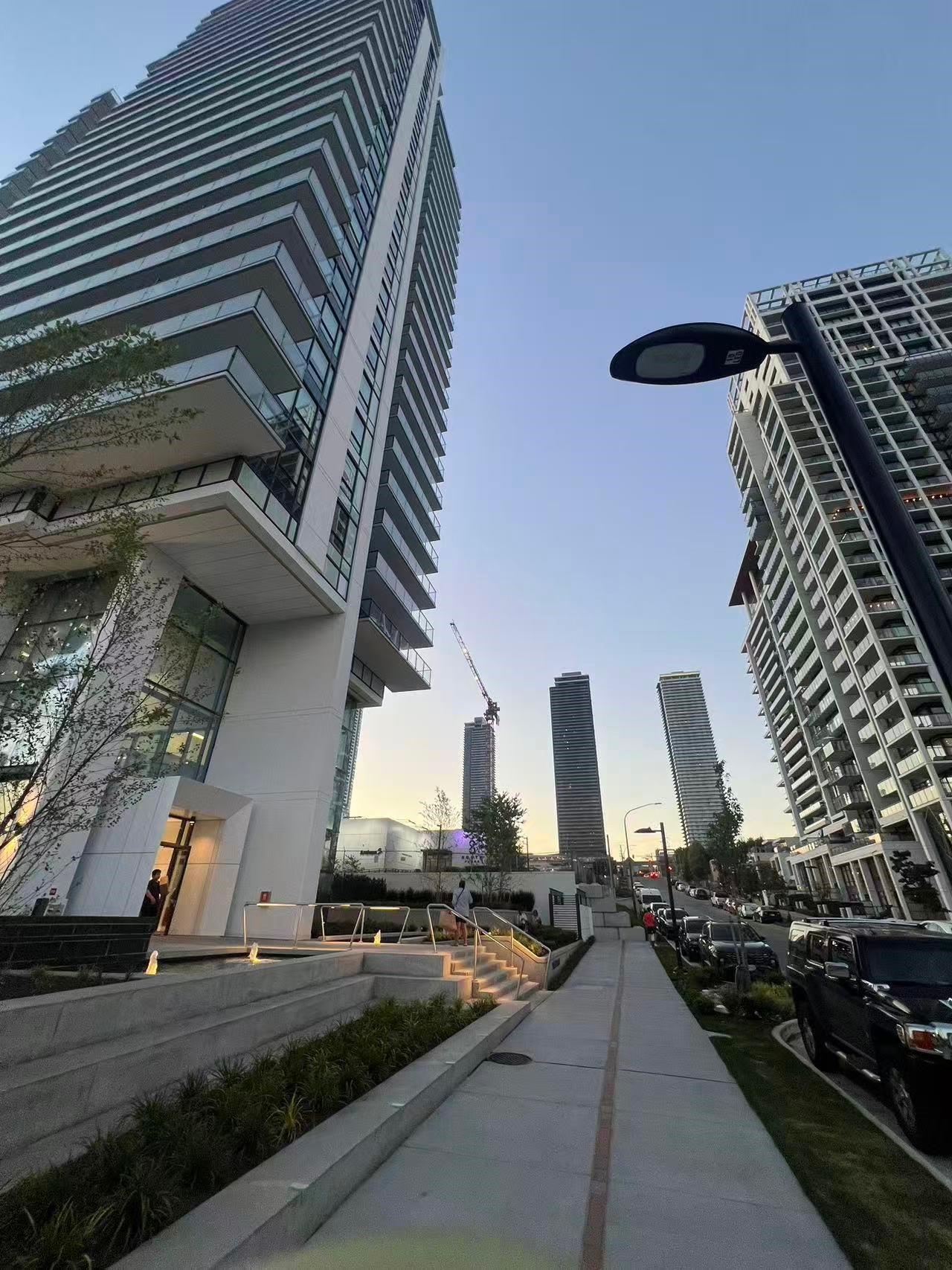 2001-2425 Alpha Avenue, Burnaby, BC