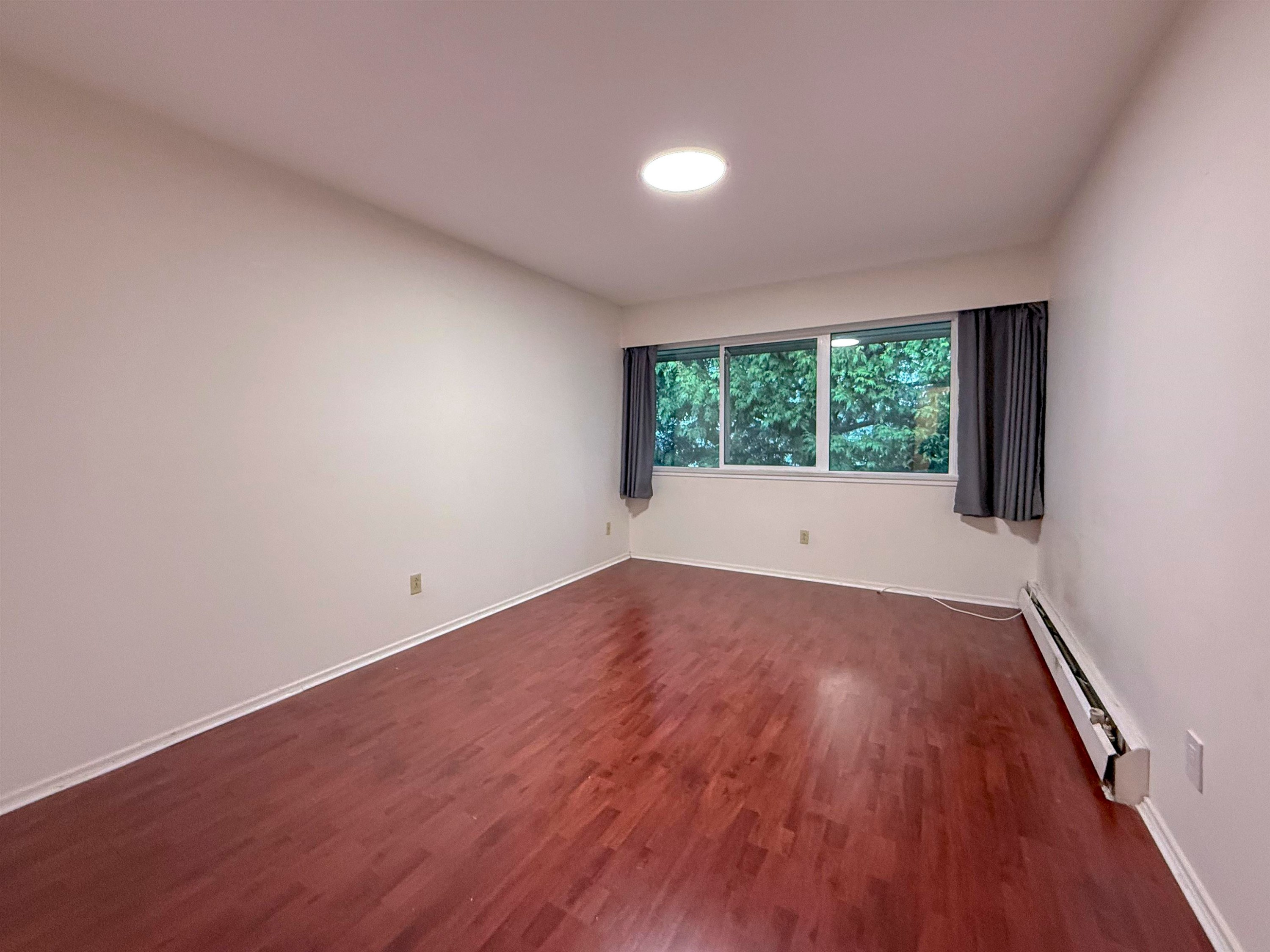 302-8020 Ryan Road, Richmond, BC