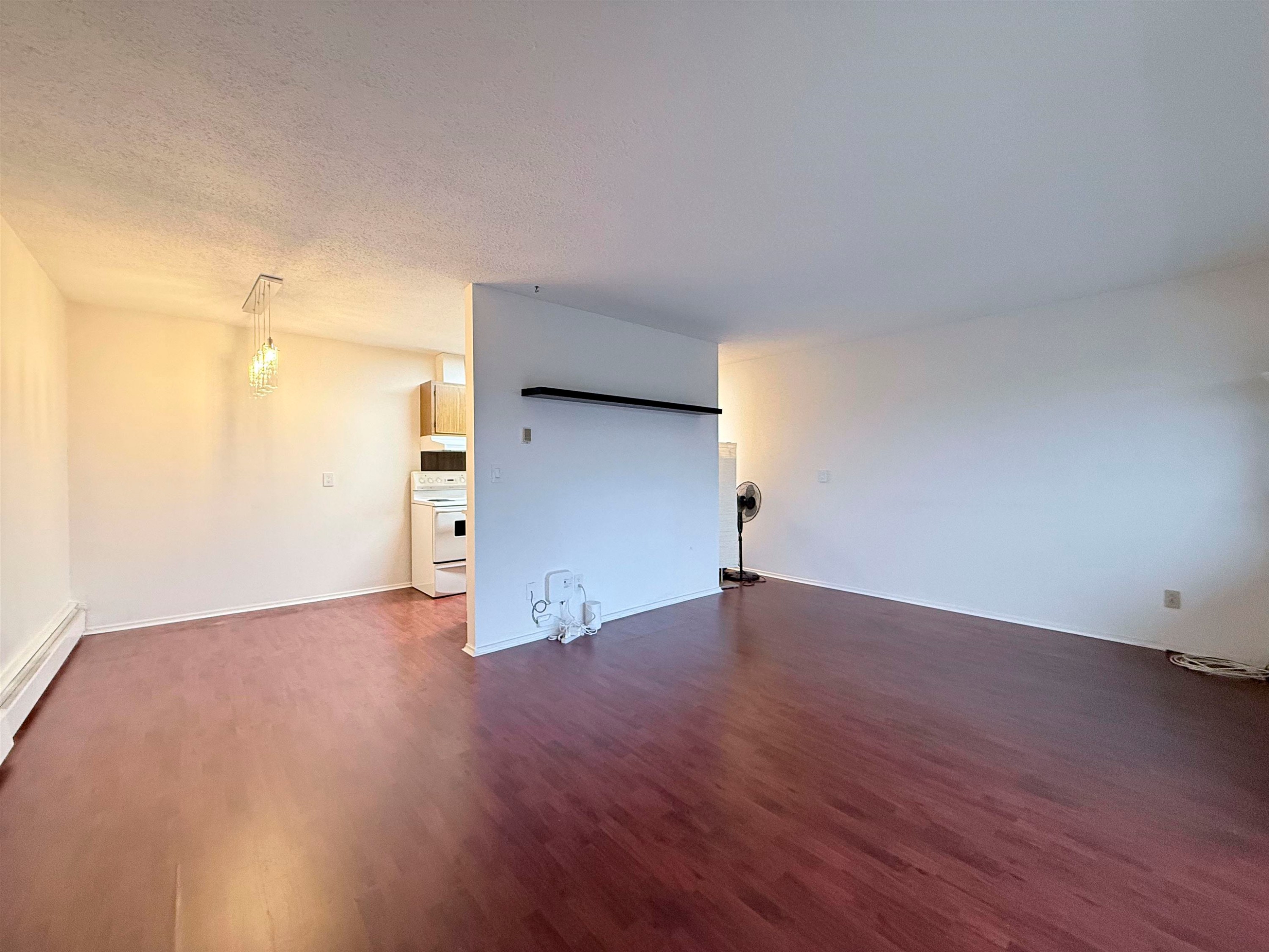 302-8020 Ryan Road, Richmond, BC