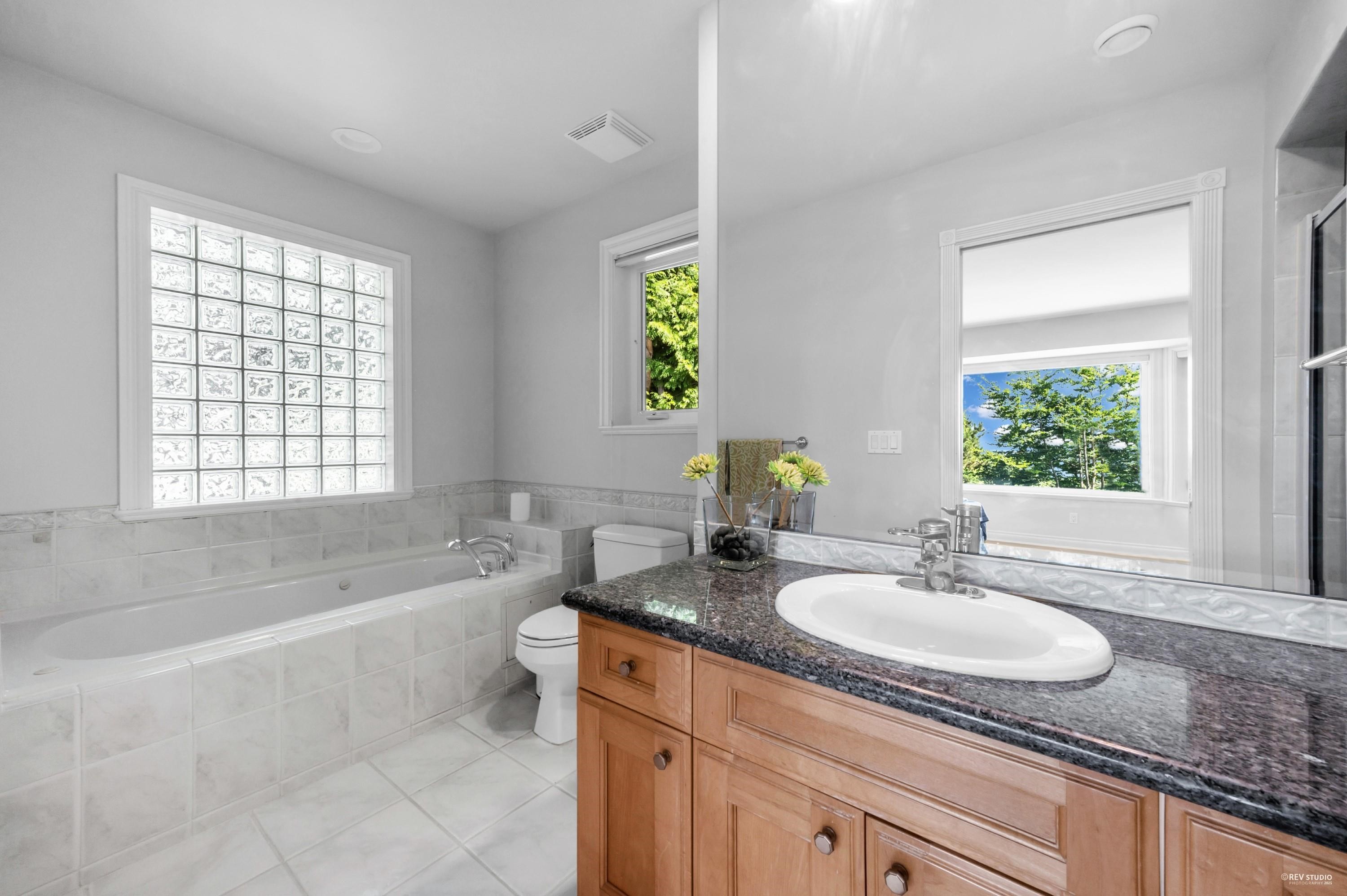 848 Fairmile Road, West Vancouver, BC