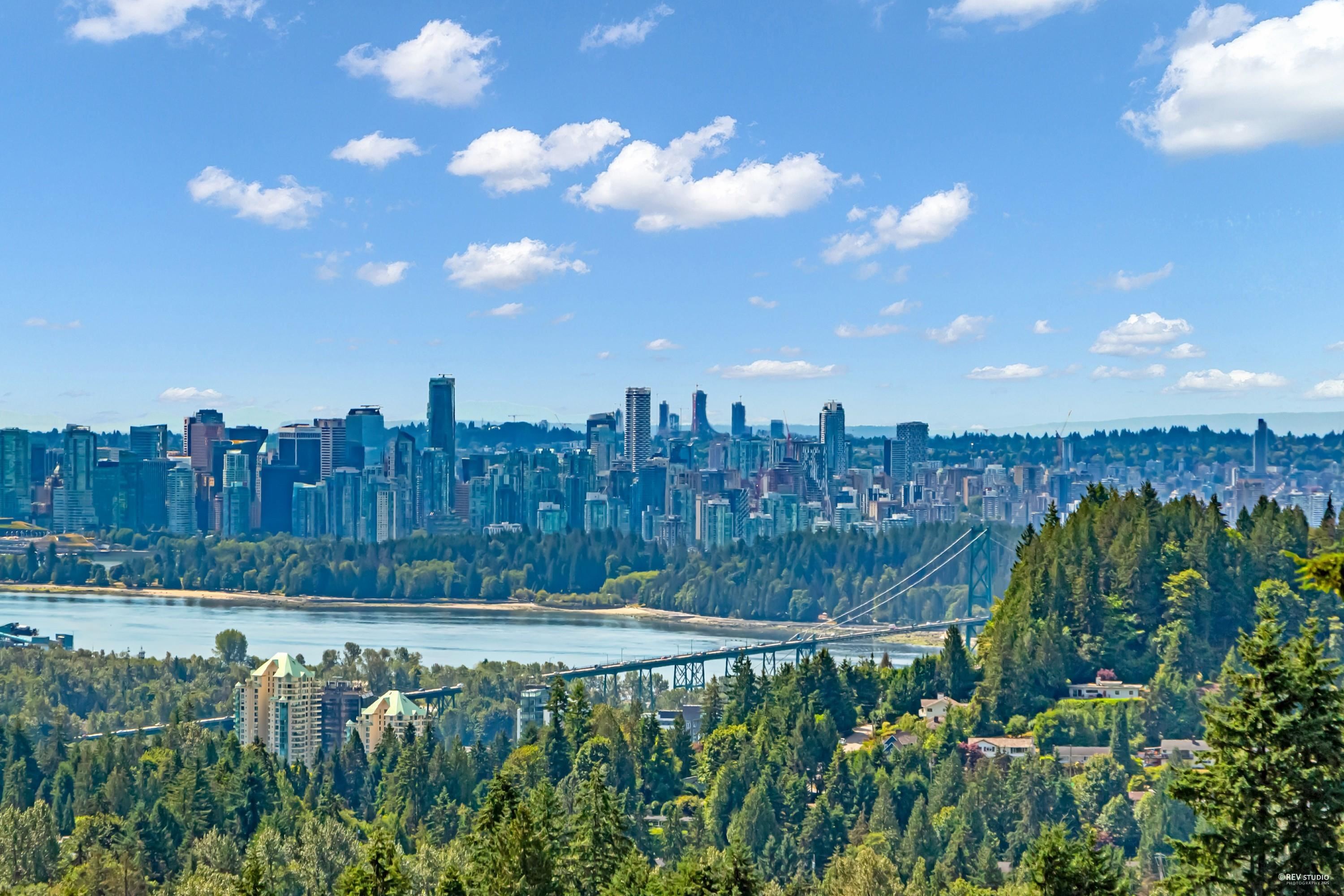 848 Fairmile Road, West Vancouver, BC