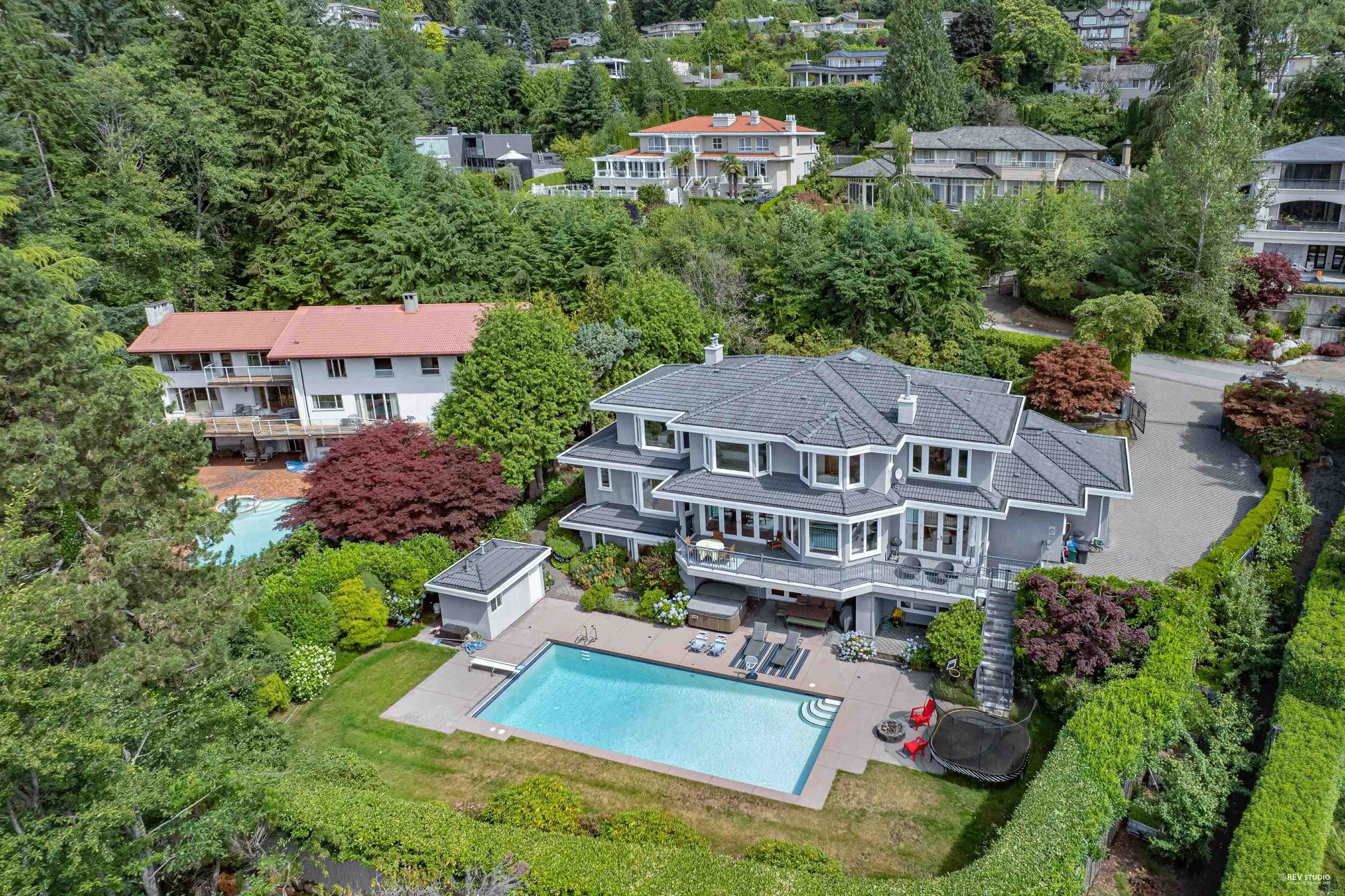 848 Fairmile Road, West Vancouver, BC