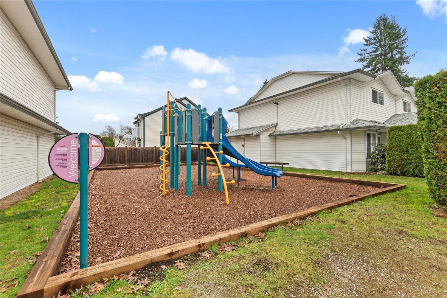 14-11757 207 Street, Maple Ridge, BC