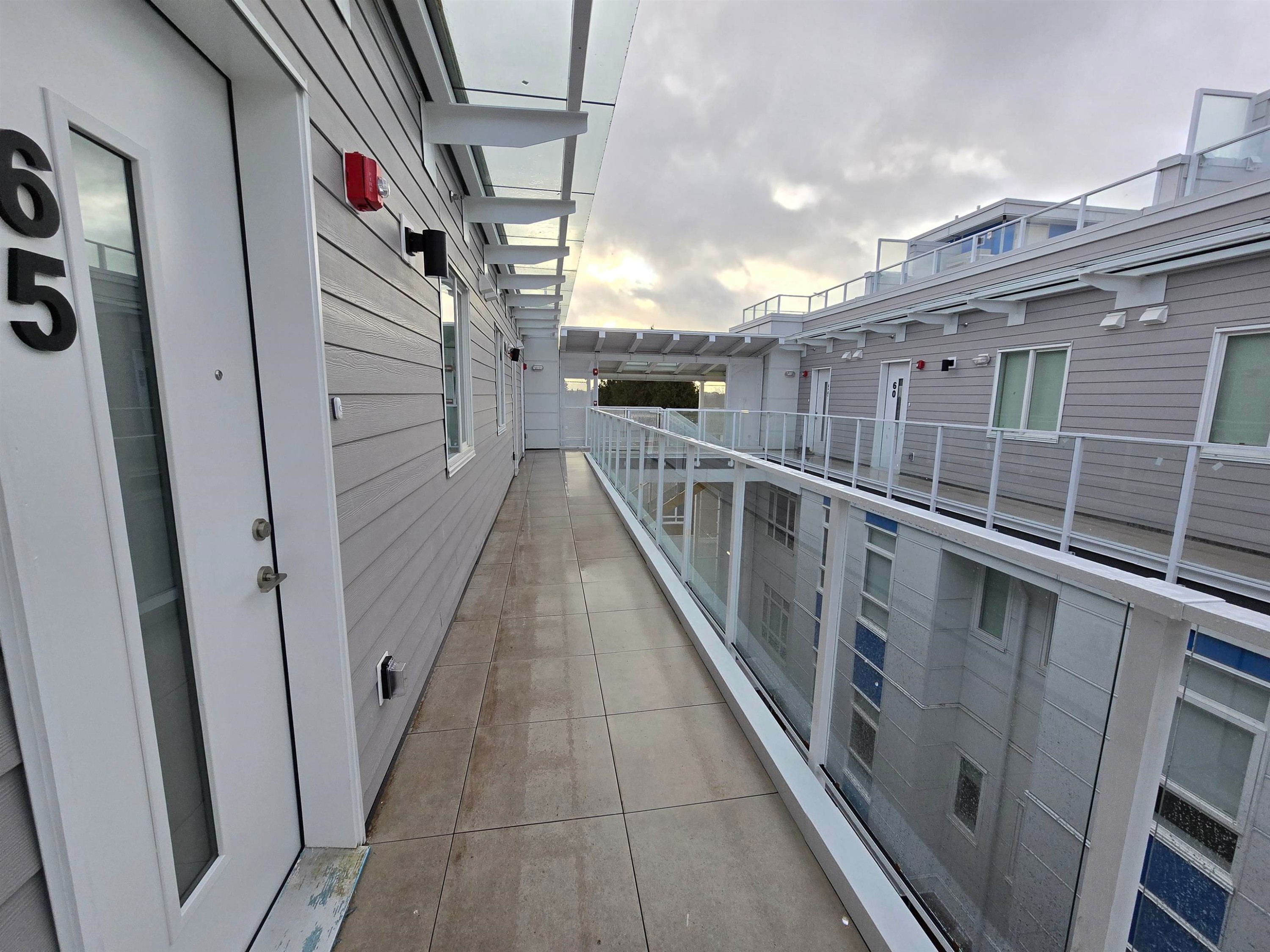 Sl65-10333 River Drive, Richmond, BC