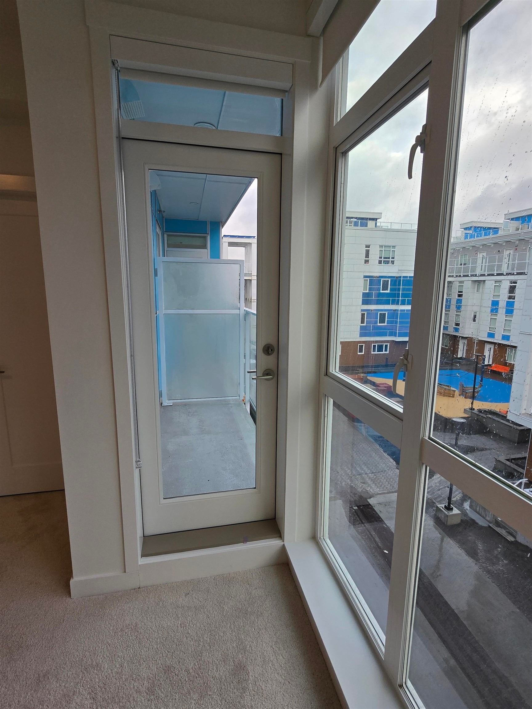 Sl65-10333 River Drive, Richmond, BC