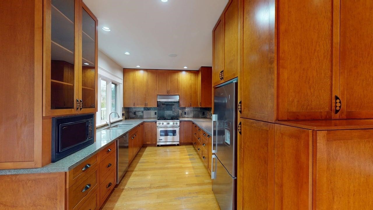 3558 35Th Avenue W, Vancouver, BC