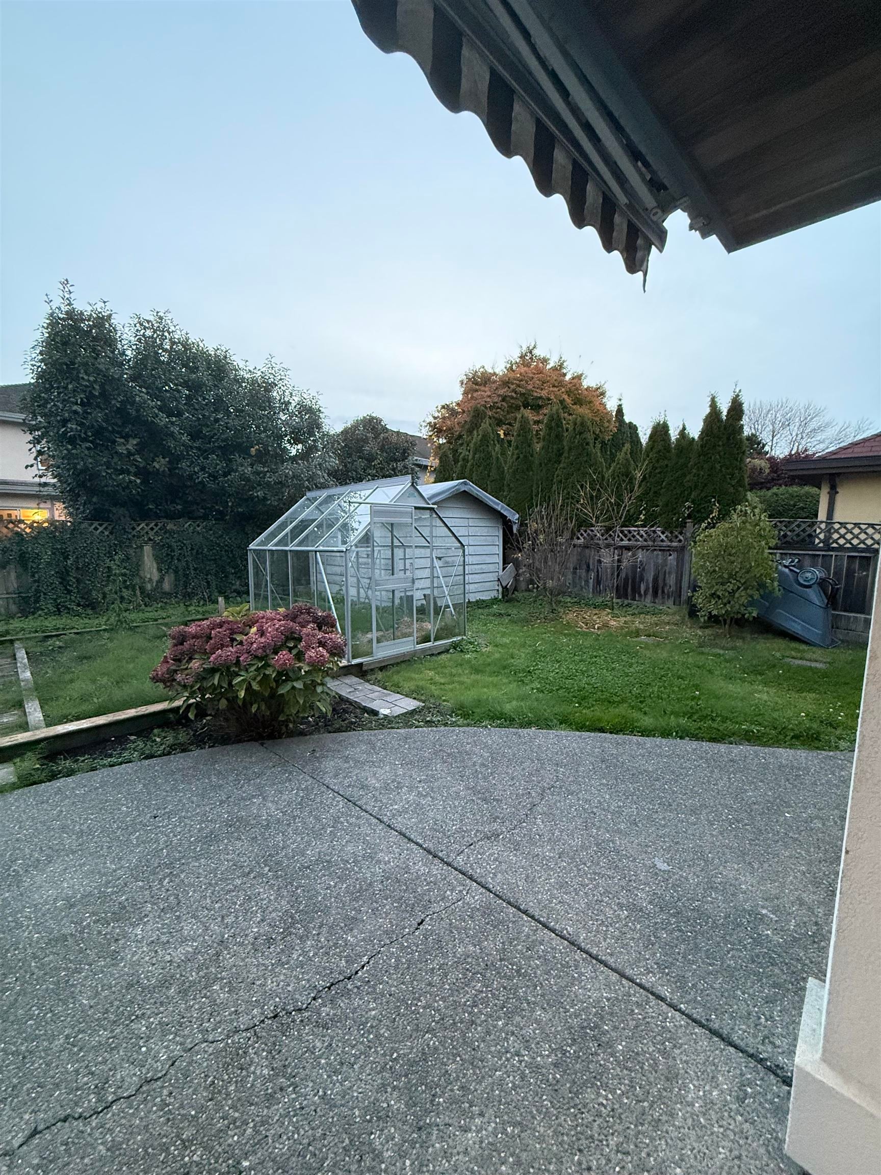 3200 River Rd, Richmond, BC