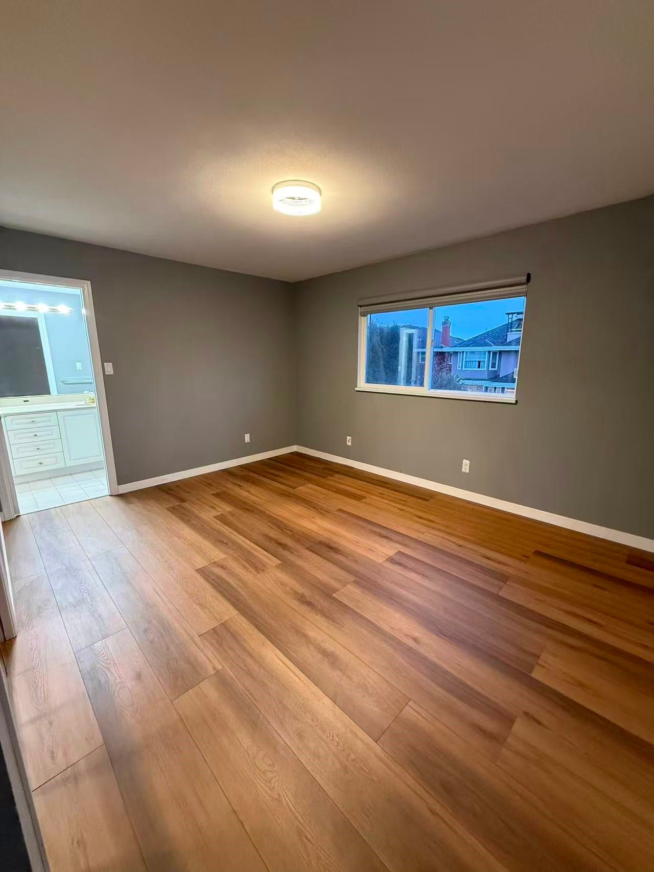 3200 River Rd, Richmond, BC