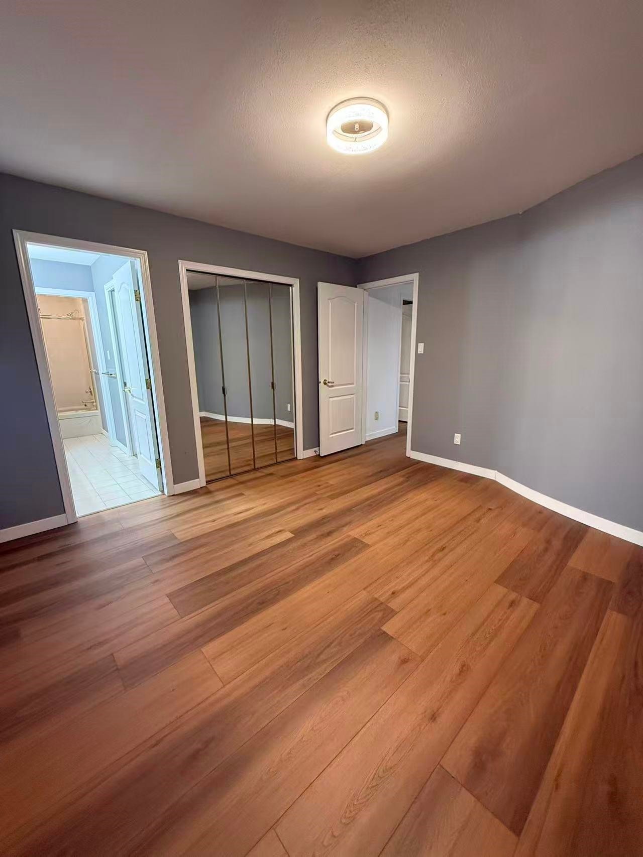 3200 River Rd, Richmond, BC