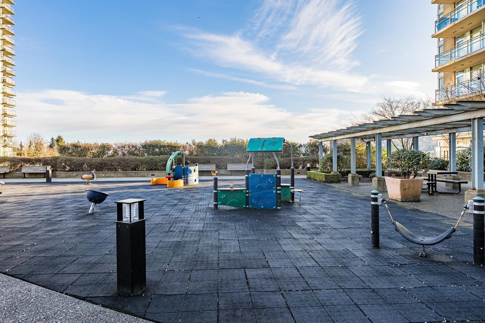 504-2975 Atlantic Ave, Coquitlam, BC