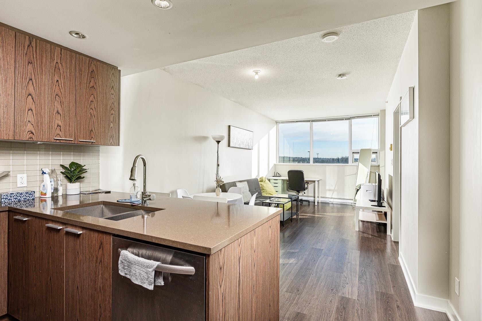 504-2975 Atlantic Ave, Coquitlam, BC