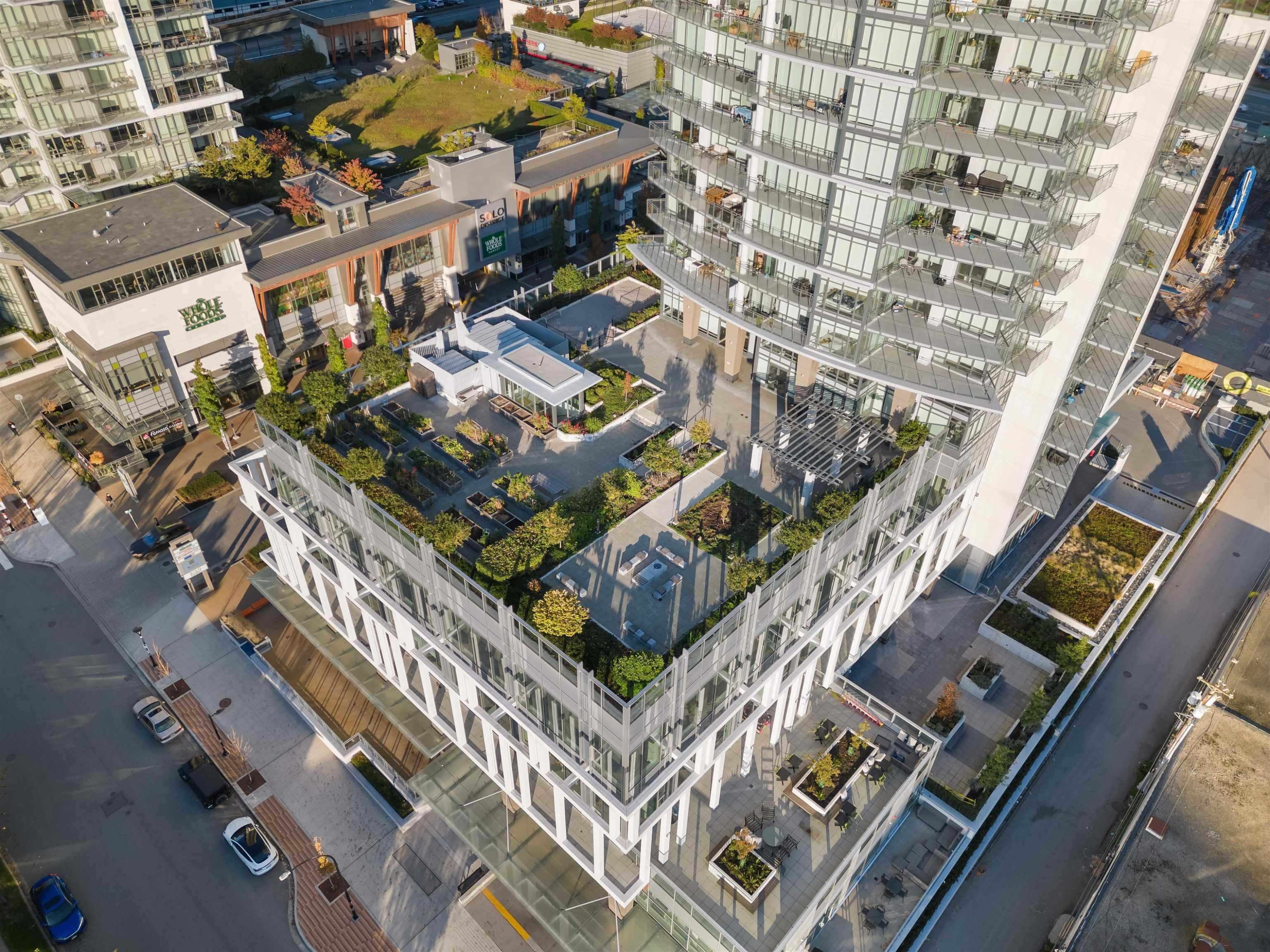 3806-2085 Skyline Crt, Burnaby, BC