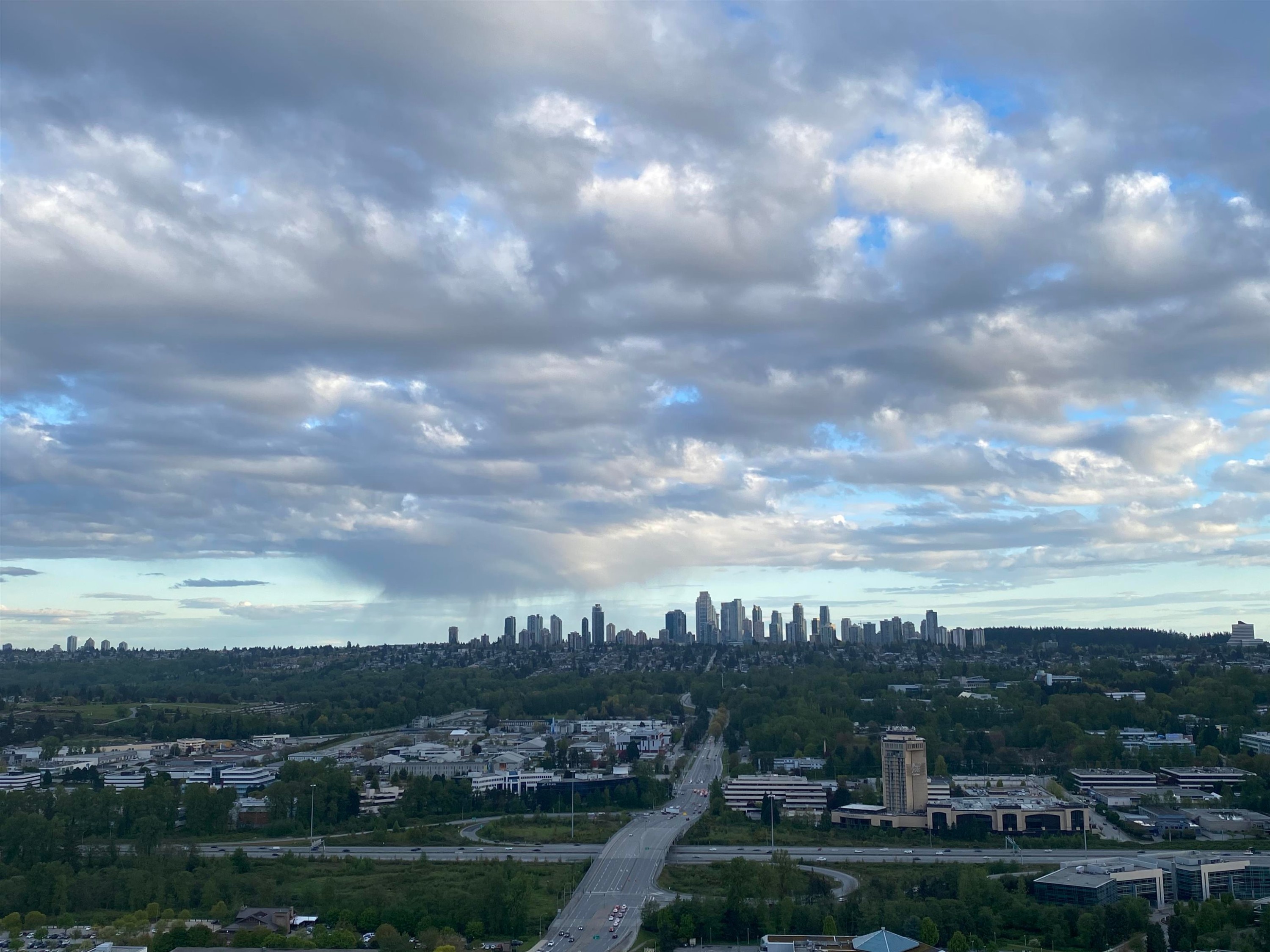 3806-2085 Skyline Crt, Burnaby, BC