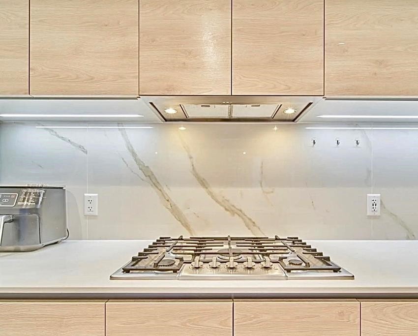 3806-2085 Skyline Crt, Burnaby, BC