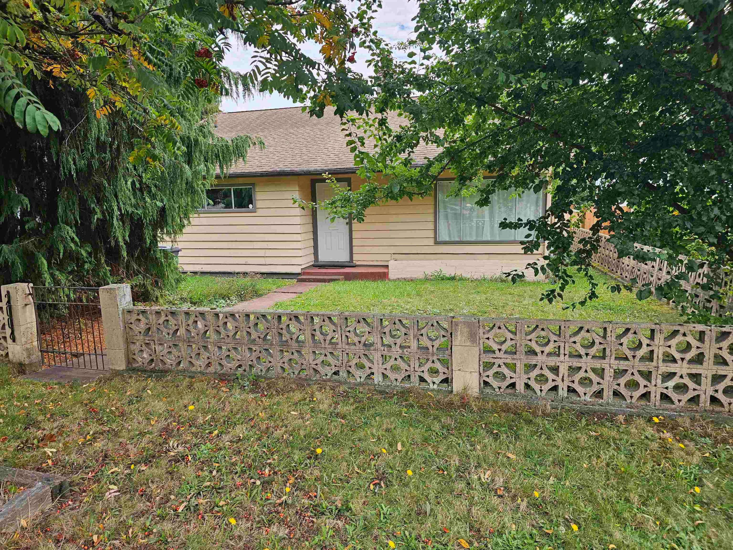 2006 Hamilton Street, New Westminster, BC