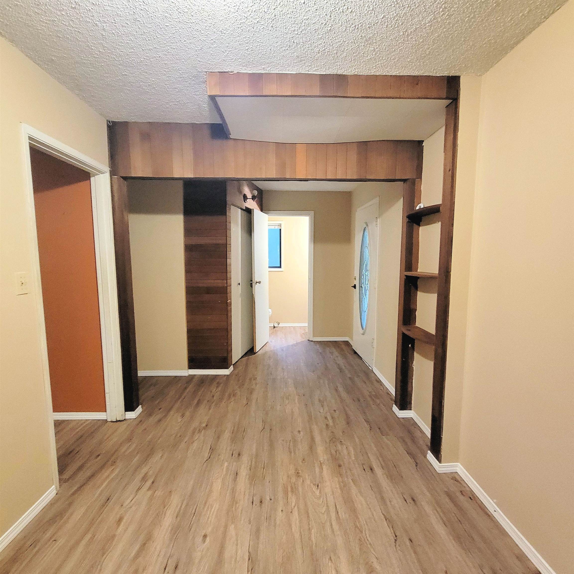 2240 Oldershaw Road, Roberts Creek, BC