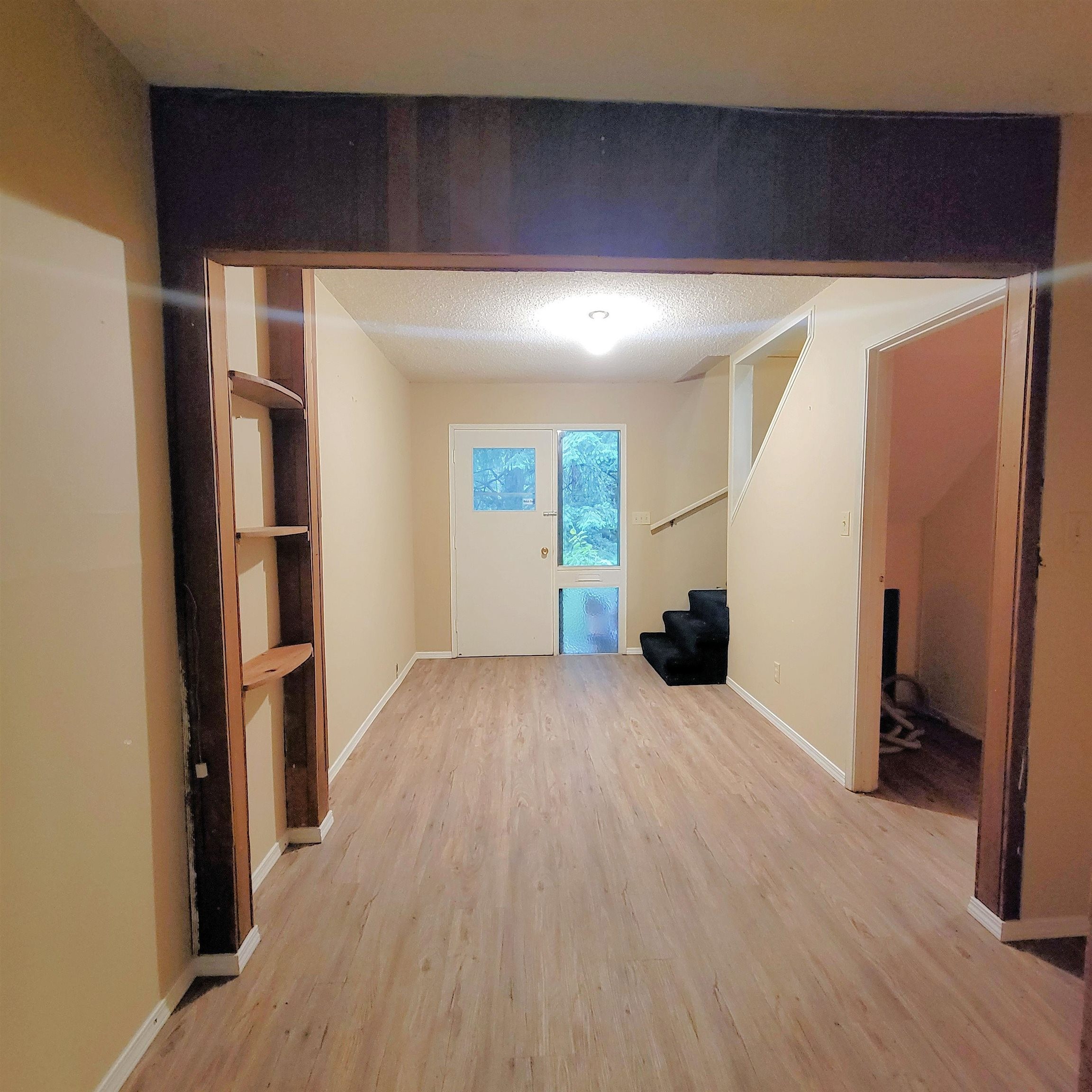 2240 Oldershaw Road, Roberts Creek, BC