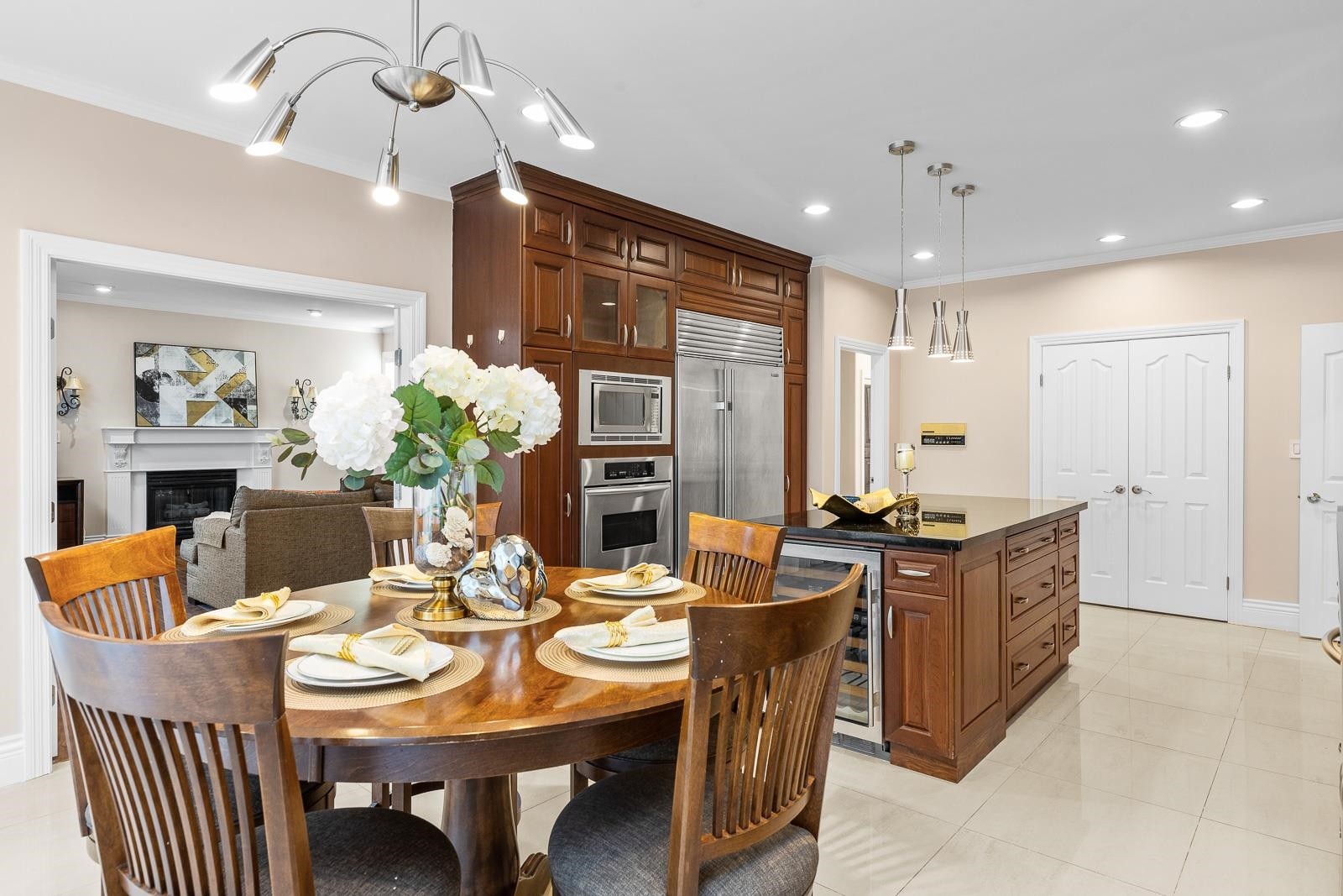 6968 Churchill Street, Vancouver, BC