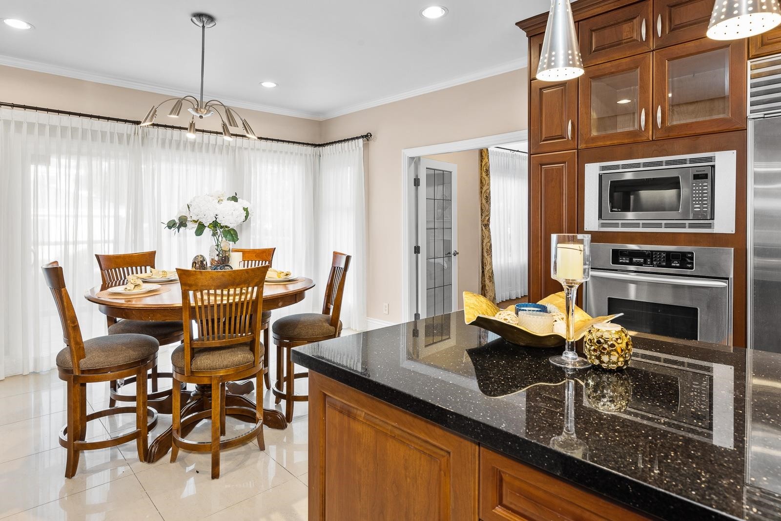 6968 Churchill Street, Vancouver, BC