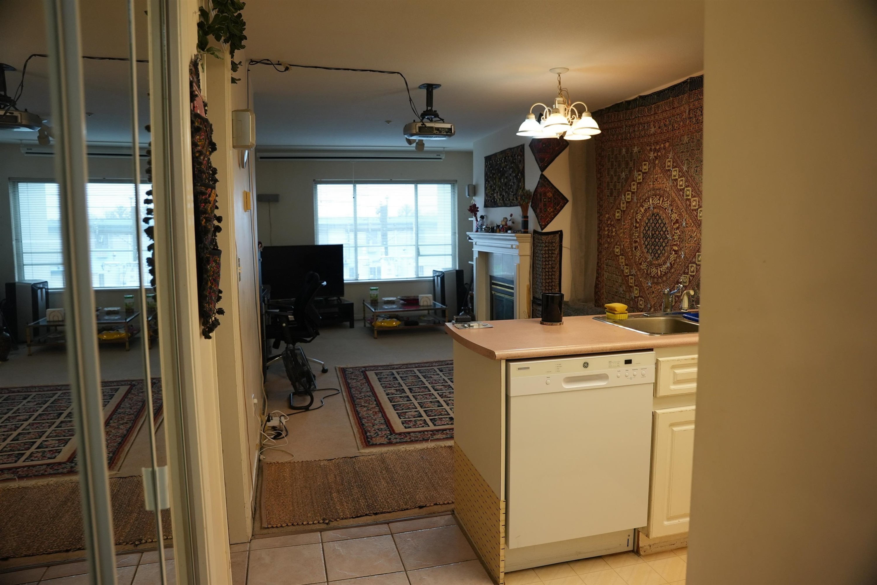 418-6475 Chester Street Street E, Vancouver, BC