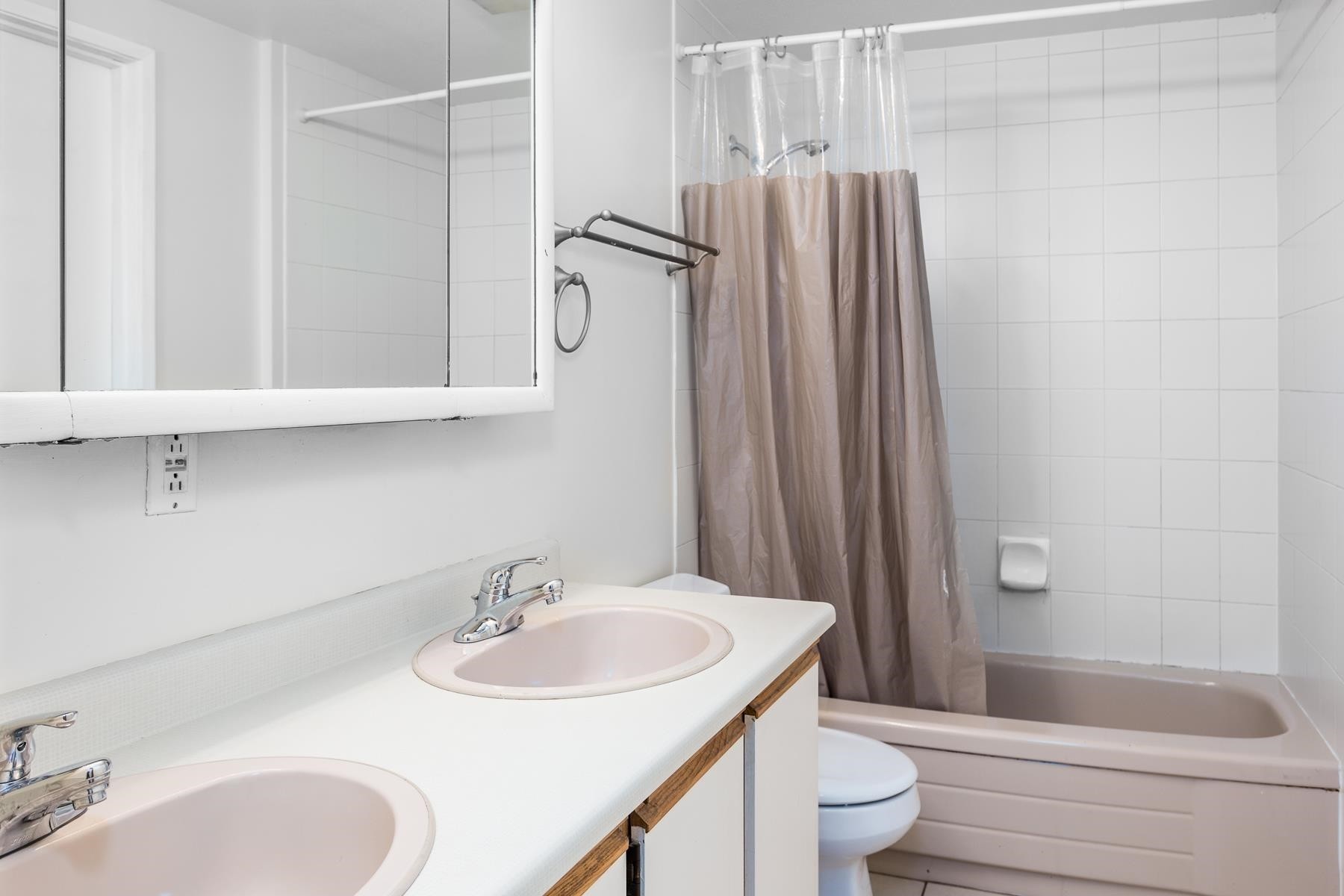 103-1405 Haro Street, Vancouver, BC