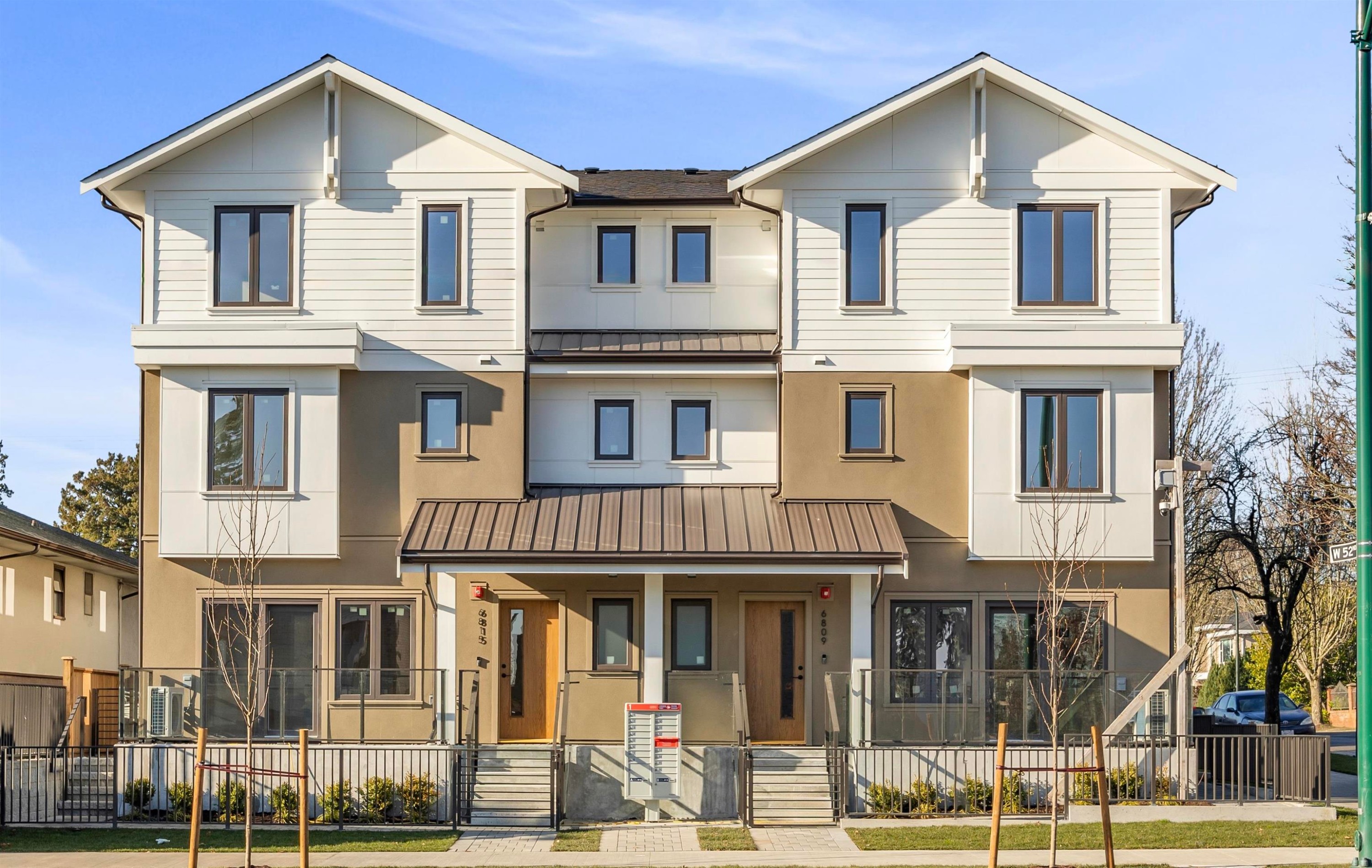 1010 52Nd Avenue W, Vancouver, BC