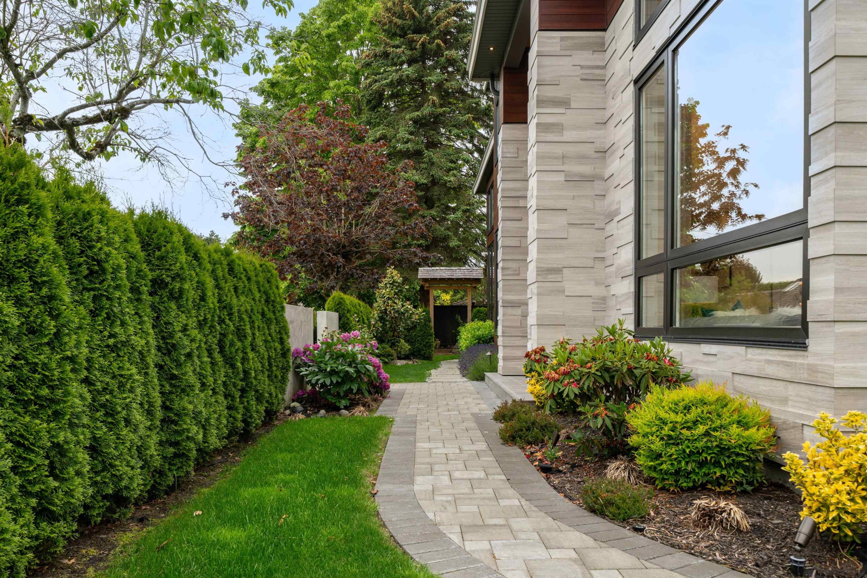 6571 Whiteoak Drive, Richmond, BC