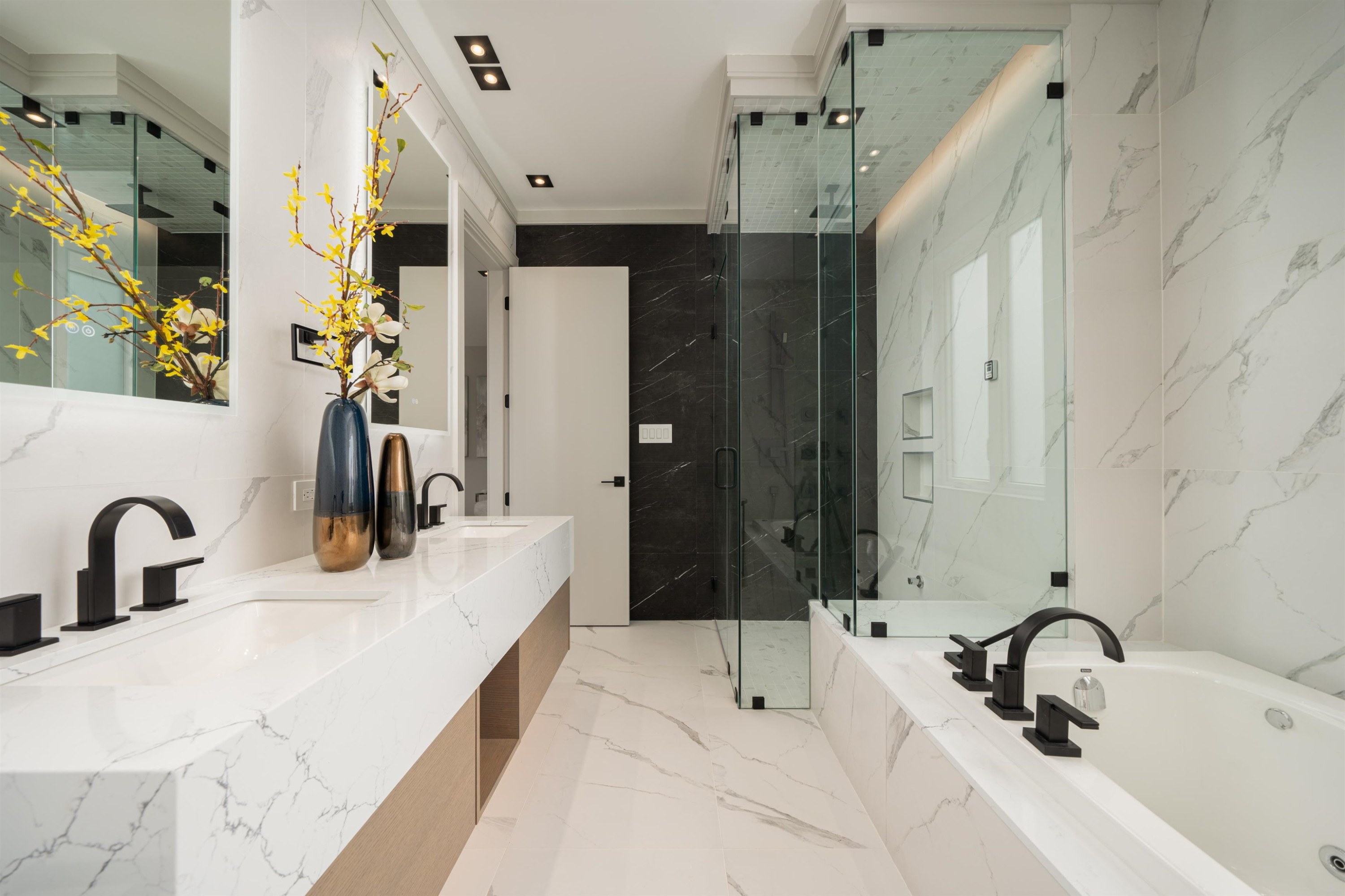 6571 Whiteoak Drive, Richmond, BC