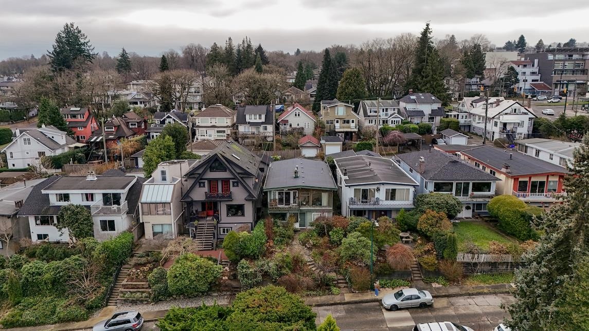 3558 15Th Avenue W, Vancouver, BC