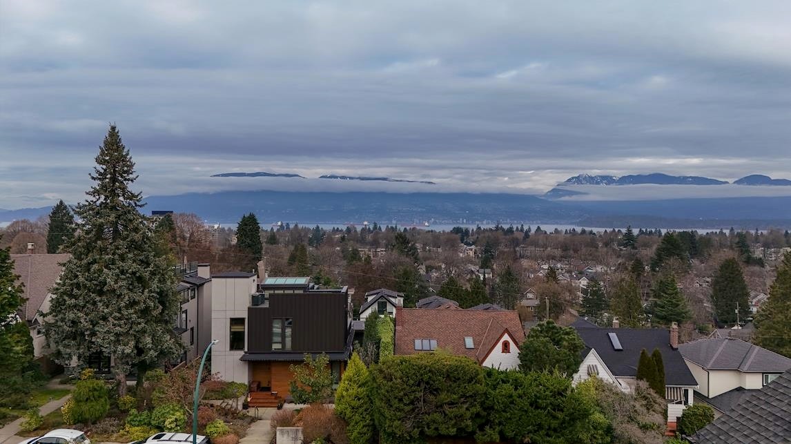 3558 15Th Avenue W, Vancouver, BC