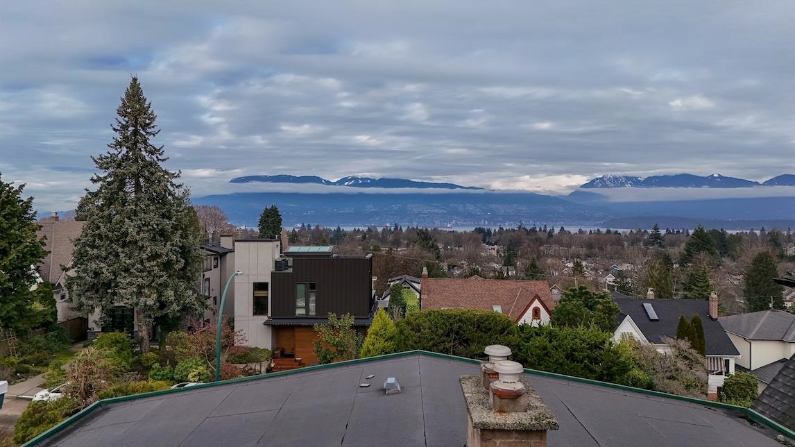 3558 15Th Avenue W, Vancouver, BC