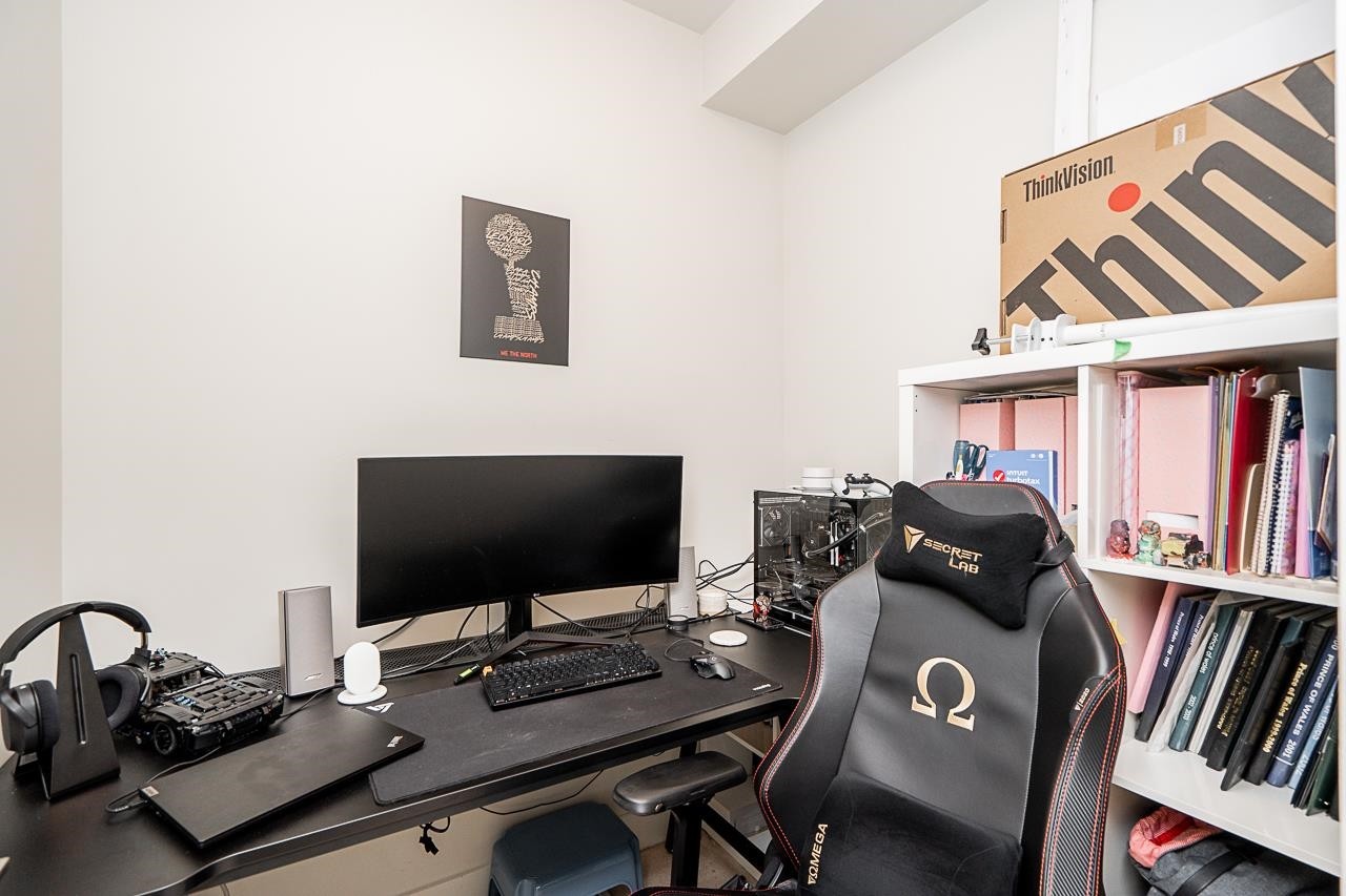 5518 Oak Street, Vancouver, BC