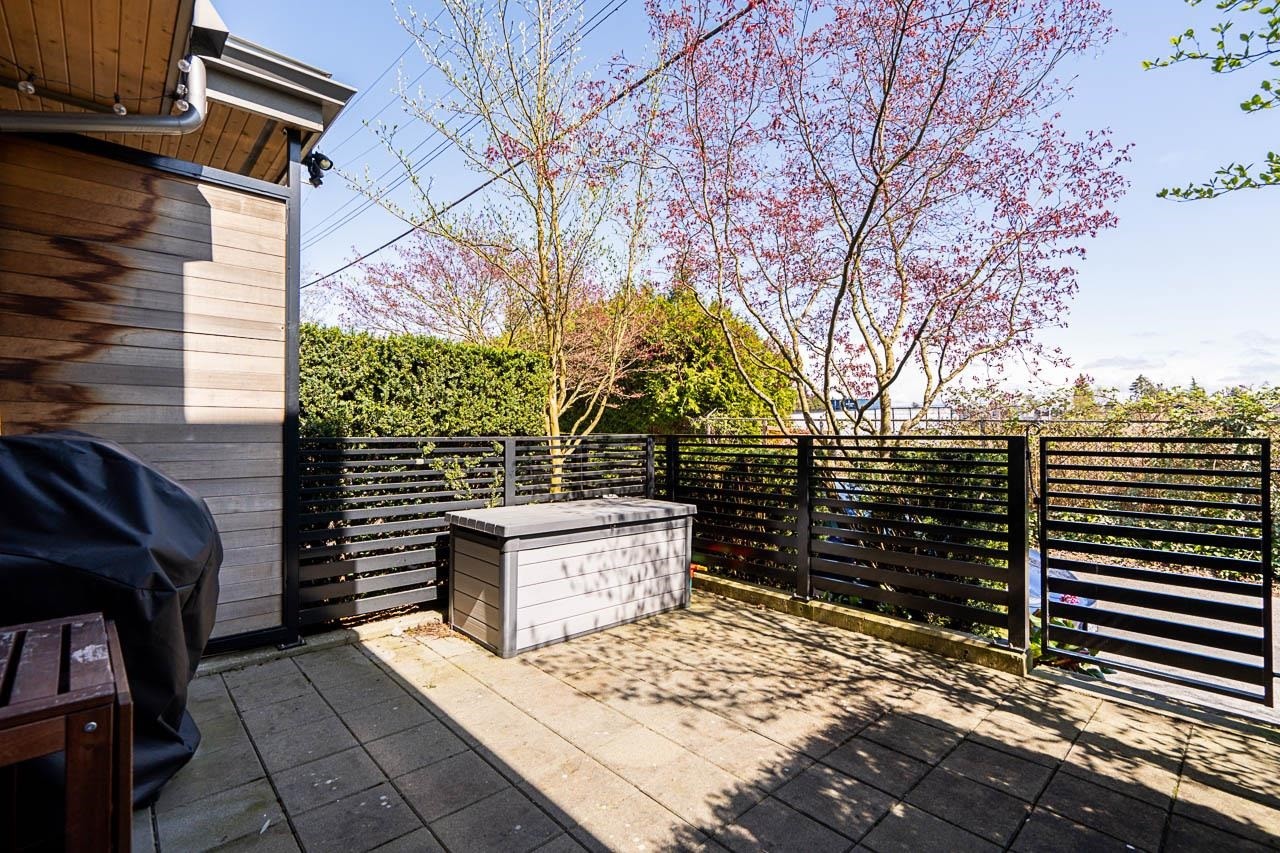 5518 Oak Street, Vancouver, BC