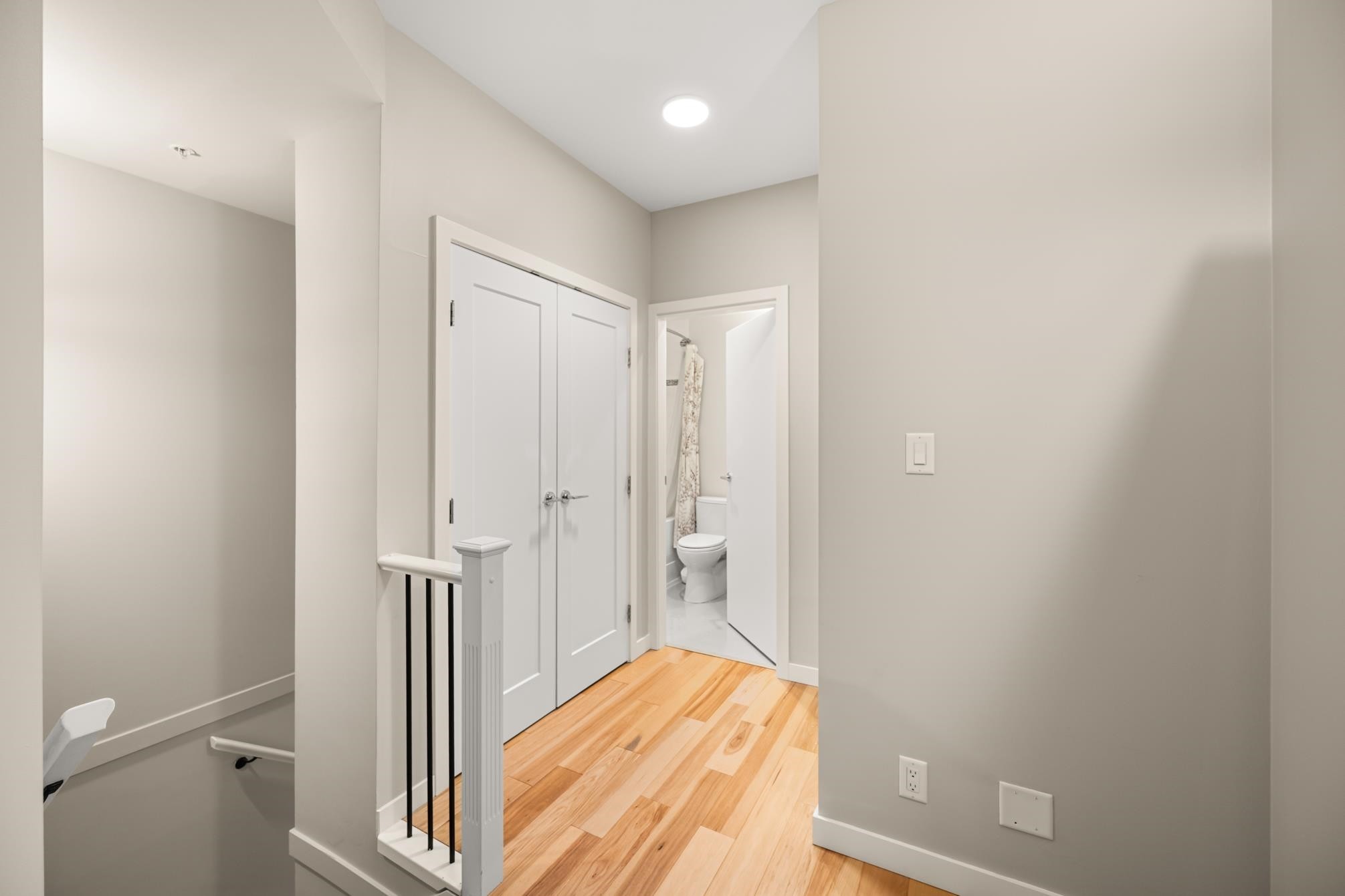 66 1St Avenue W, Vancouver, BC