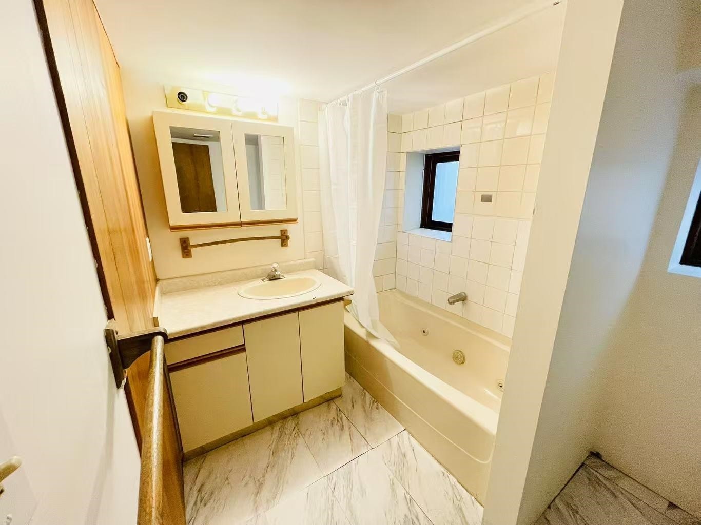 922 Park Drive, Vancouver, BC