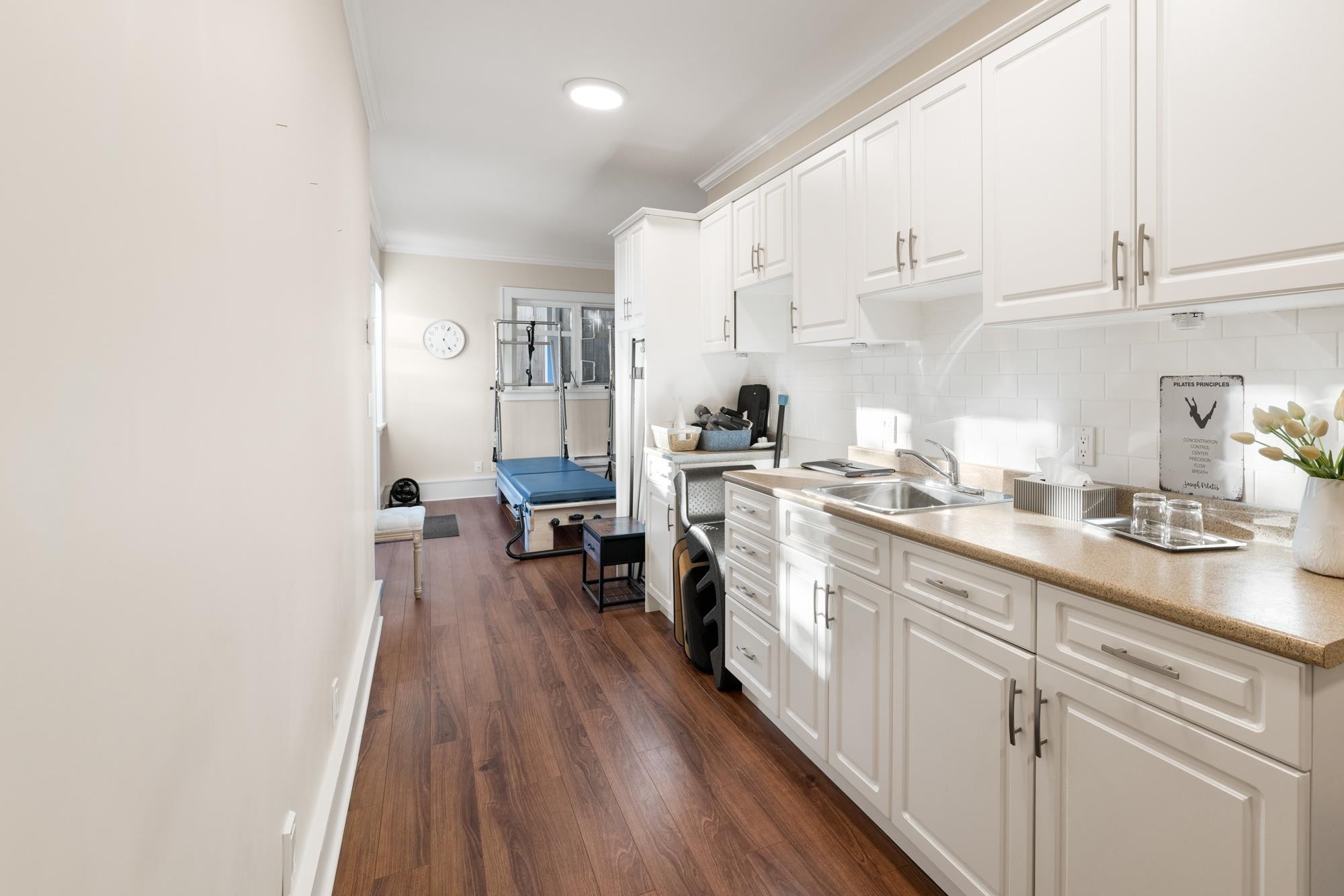 2623 Lawson Avenue, West Vancouver, BC