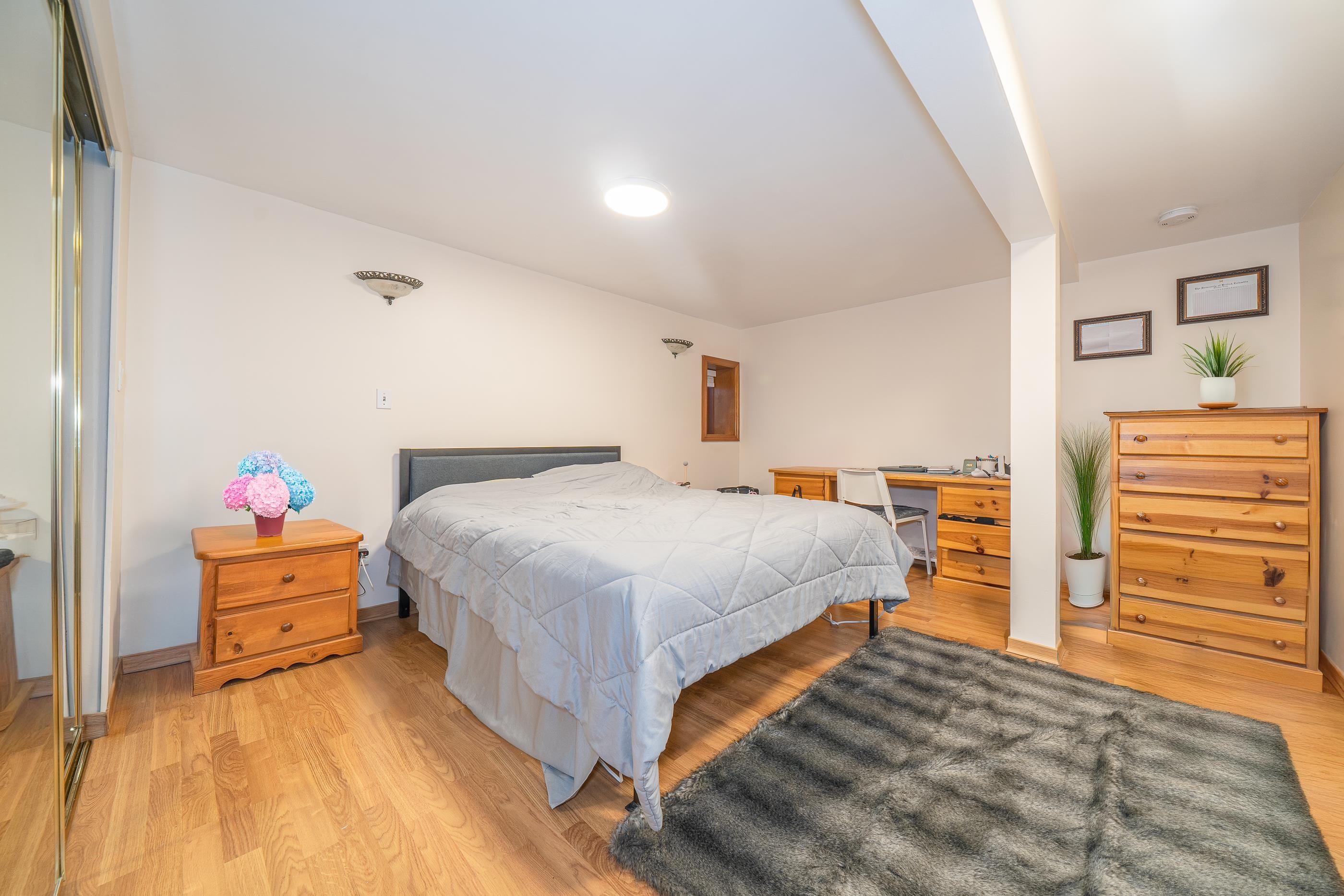 1989 King Edward Avenue W, Vancouver, BC