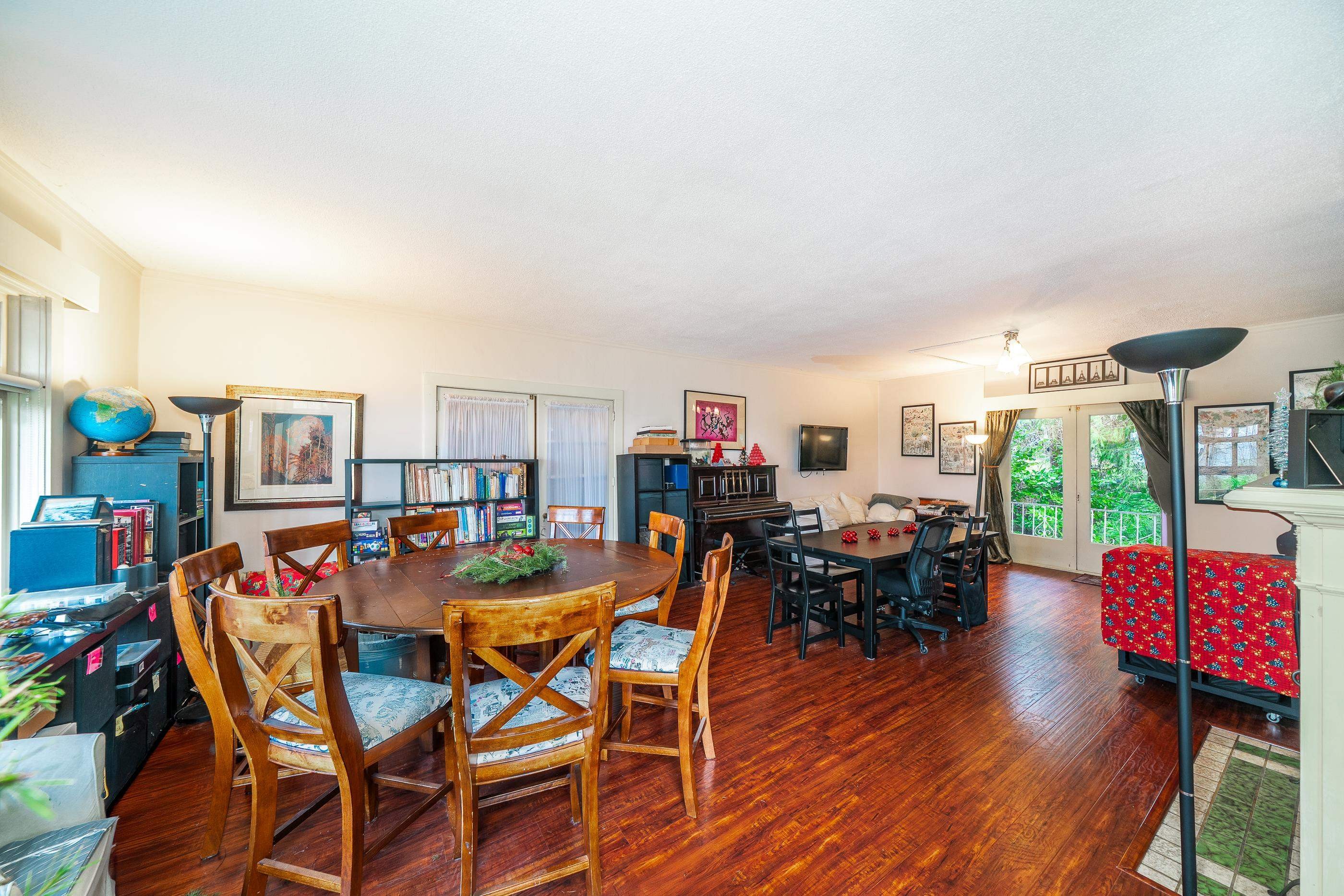 1989 King Edward Avenue W, Vancouver, BC