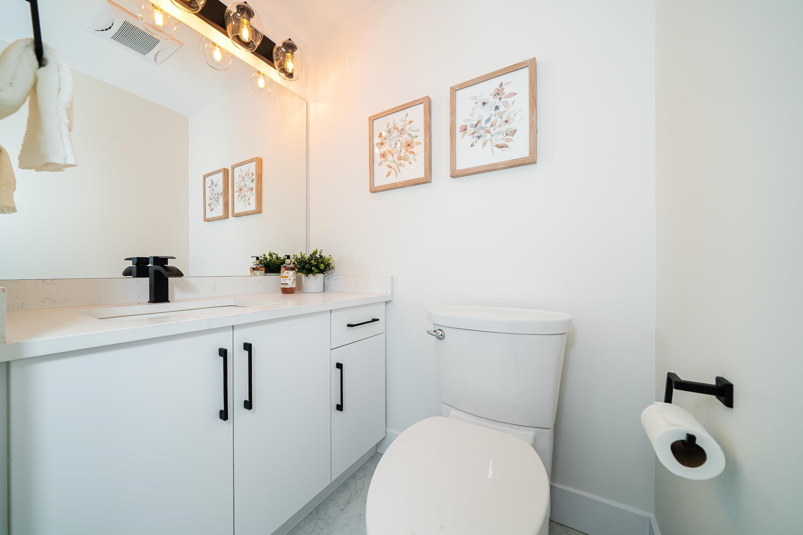 1924 William Street, Vancouver, BC