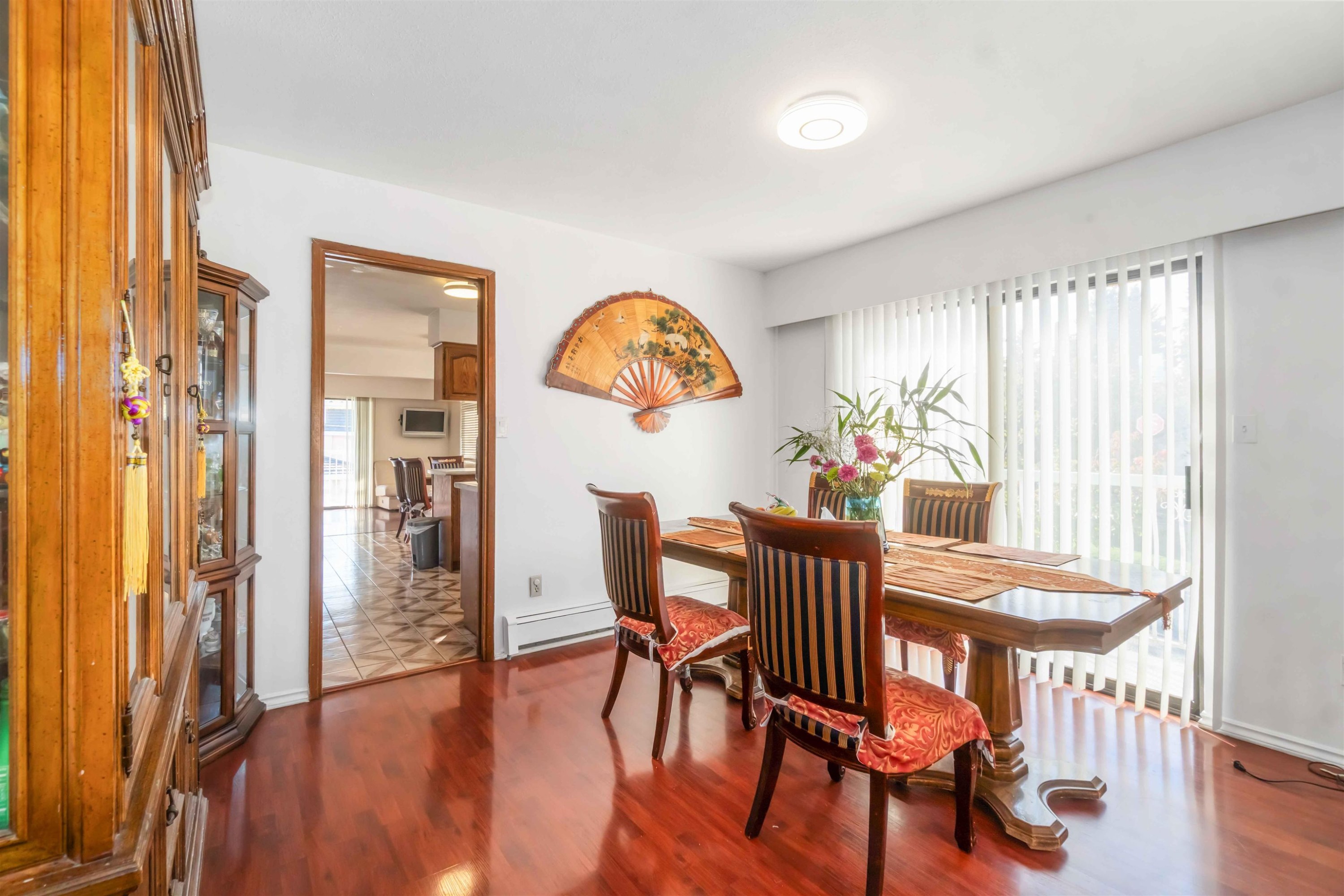 5820 Earles Street, Vancouver, BC