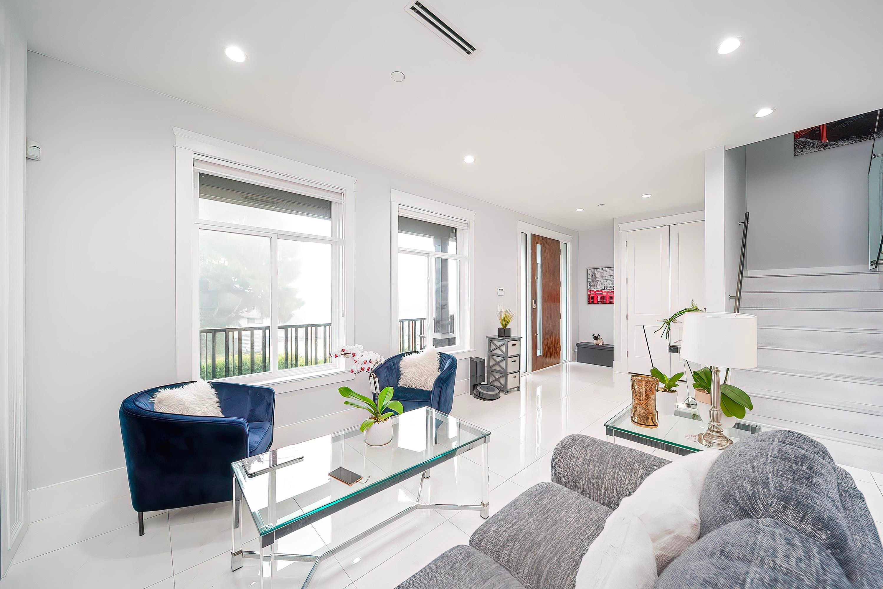1470 Pitt River Road, Port Coquitlam, BC