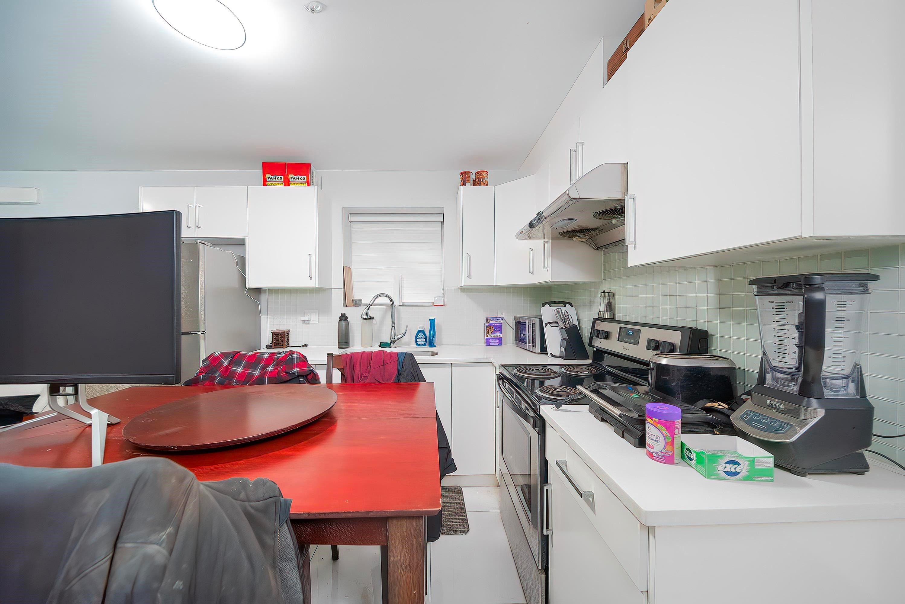 1470 Pitt River Road, Port Coquitlam, BC