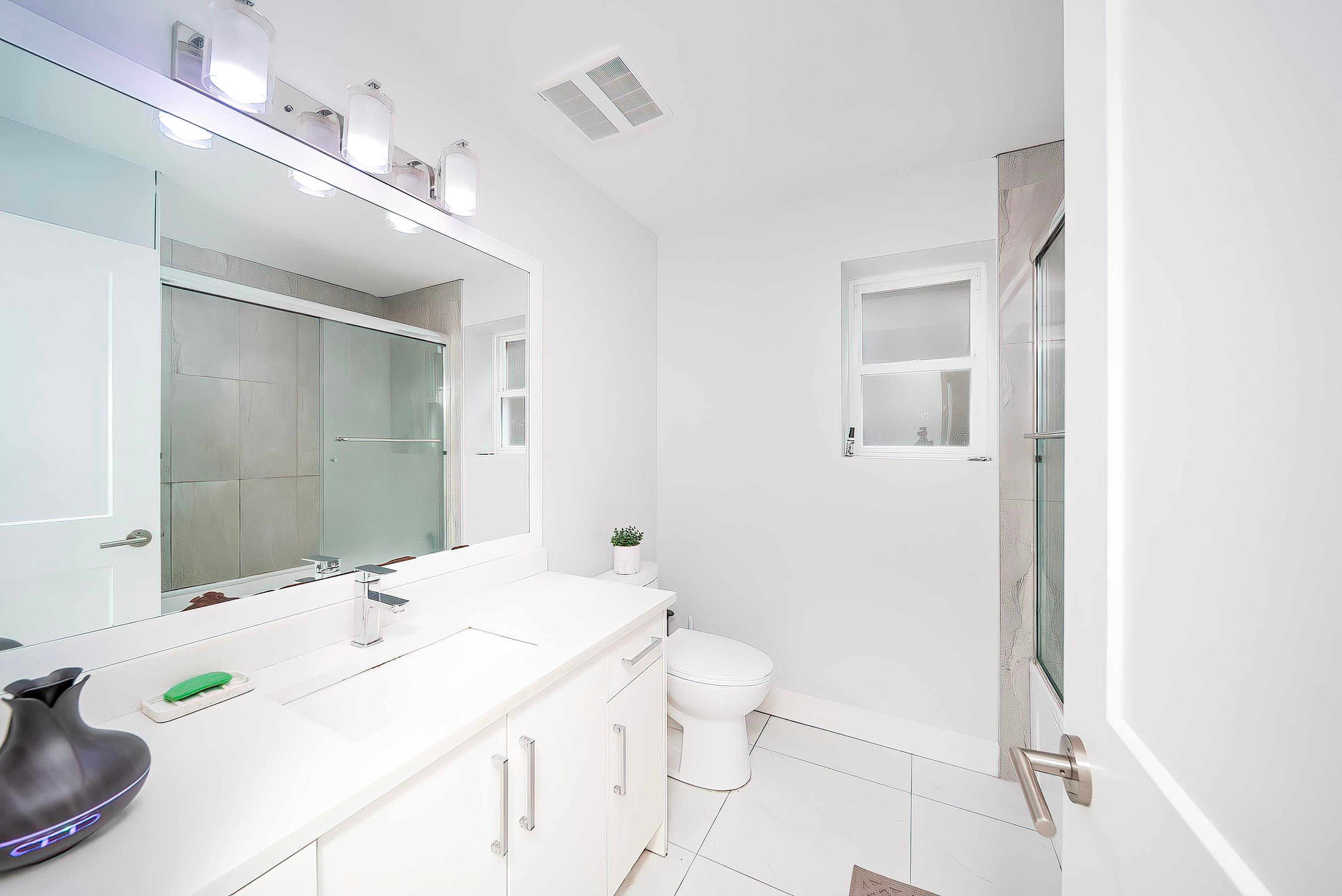 1470 Pitt River Road, Port Coquitlam, BC