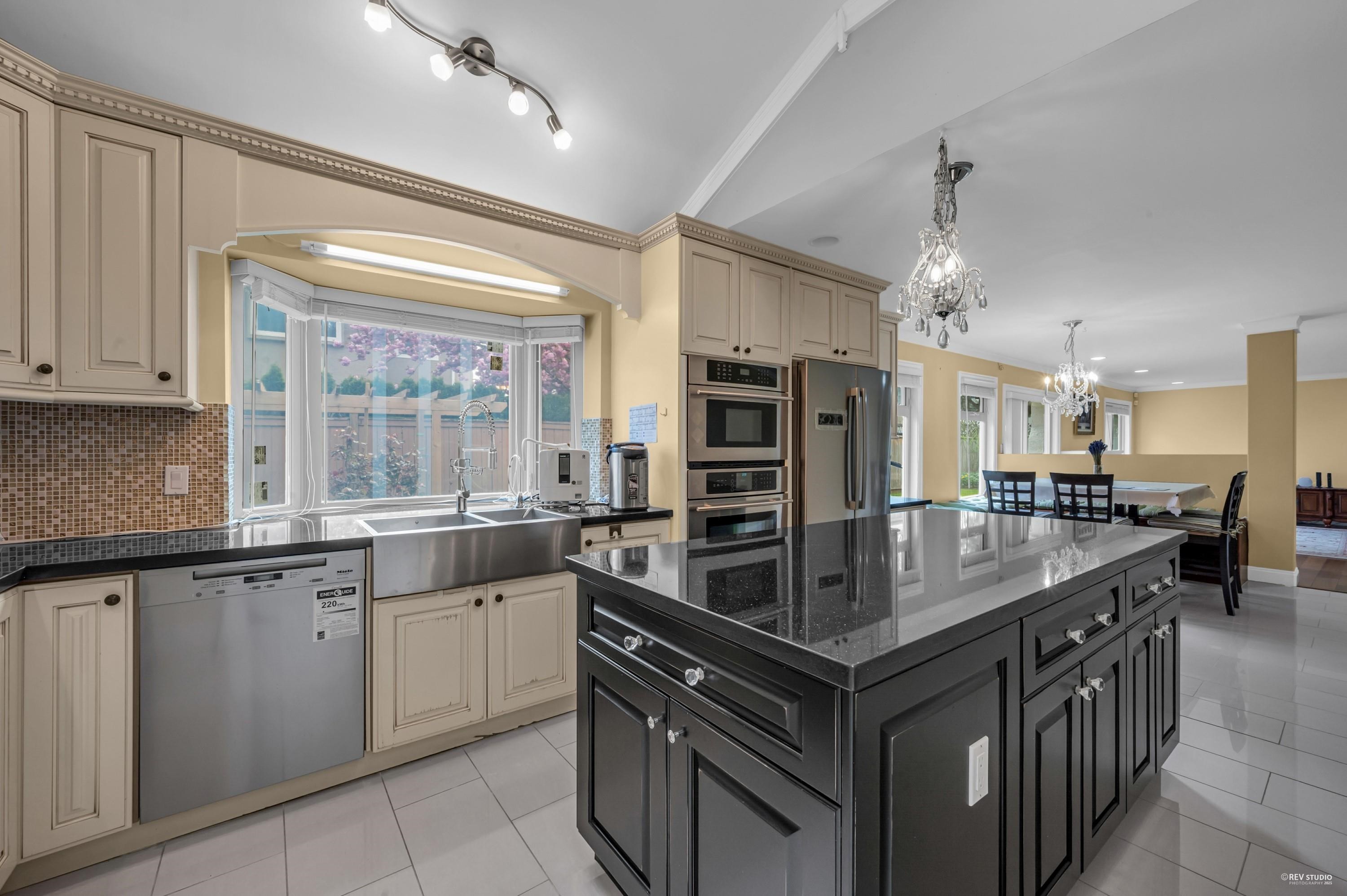 9280 Jaskow Place, Richmond, BC