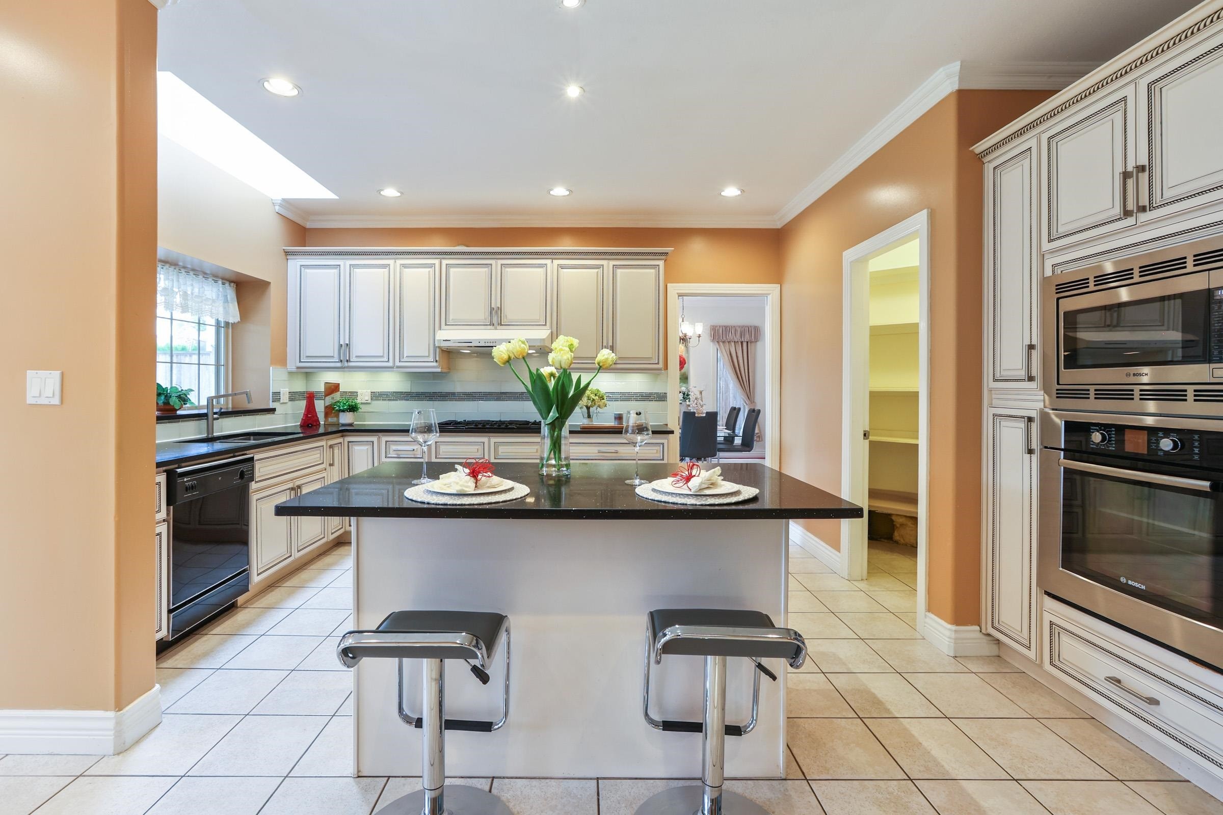 7460 Lombard Road, Richmond, BC